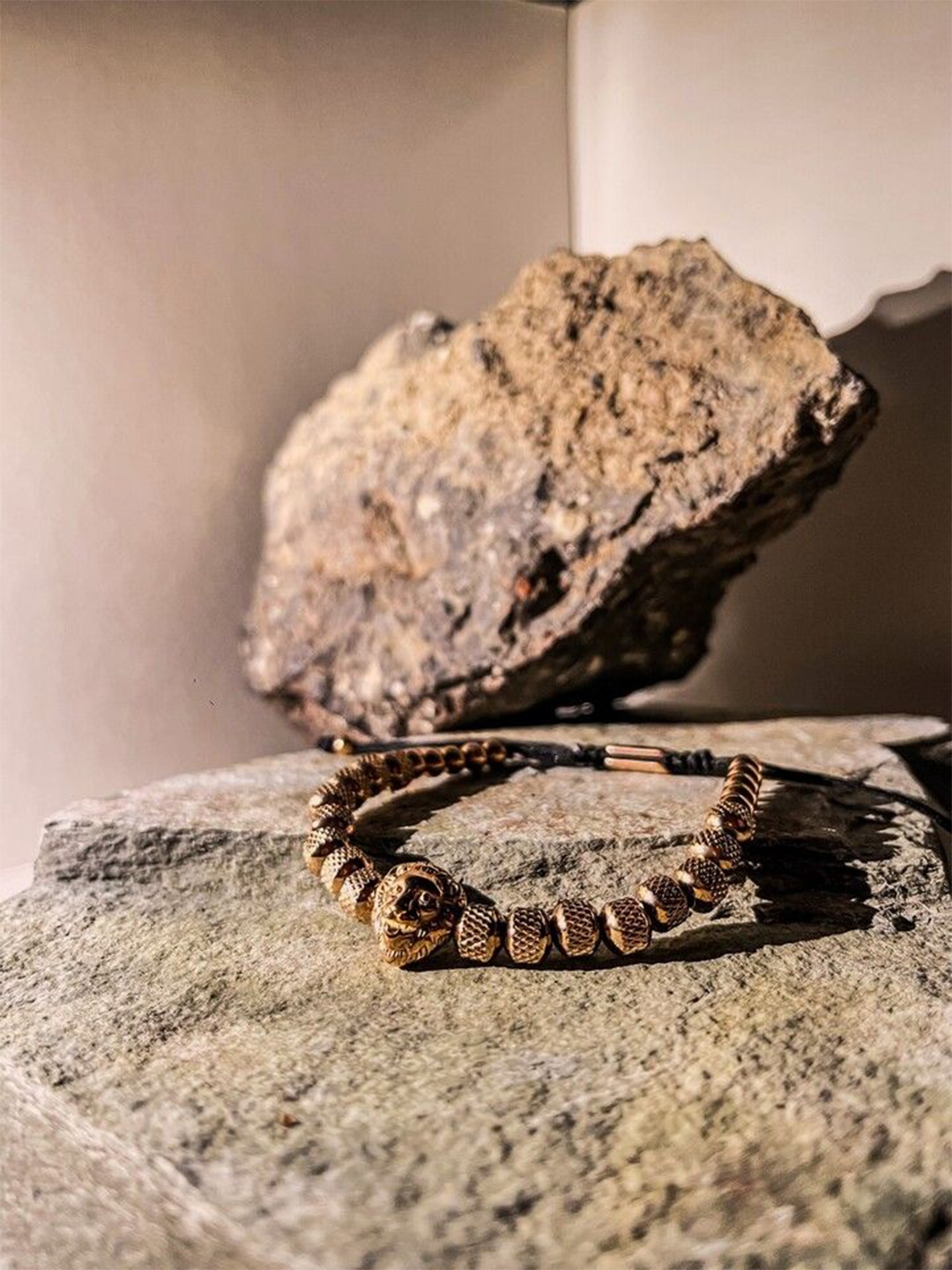 

Be Desi Men Lion Head Beaded Wraparound Bracelet, Gold