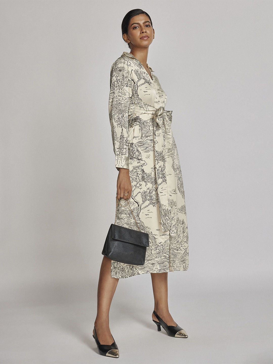 

The Label Life Printed Cuffed Sleeves Shirt Midi Dress, Off white