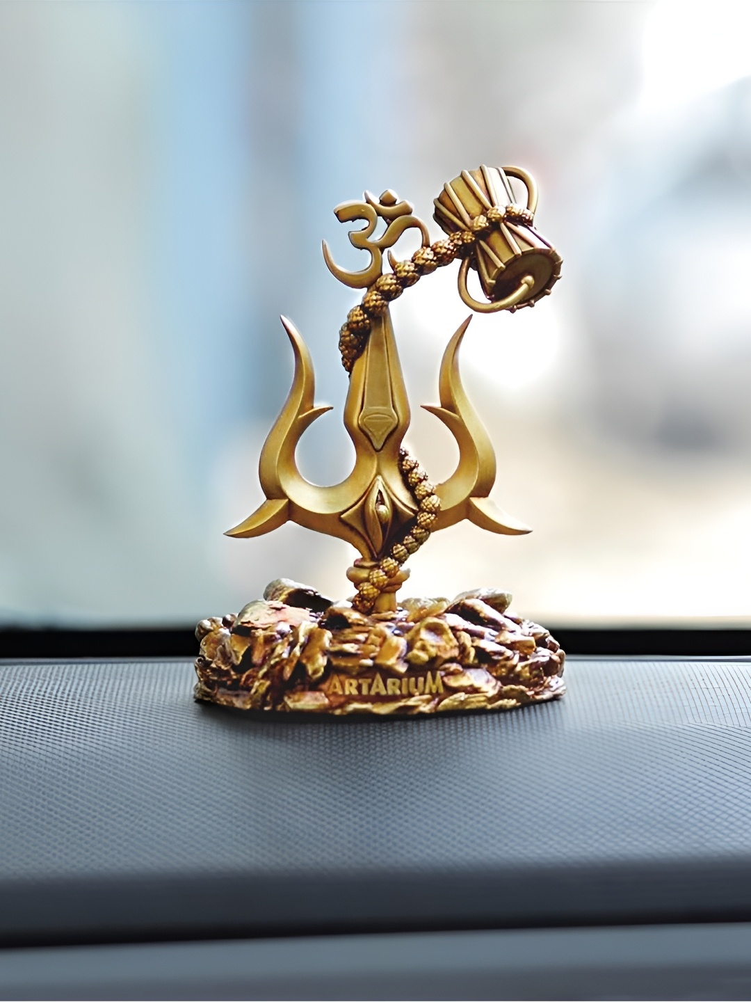 

Artarium LLP Gold-Toned Religious Showpiece