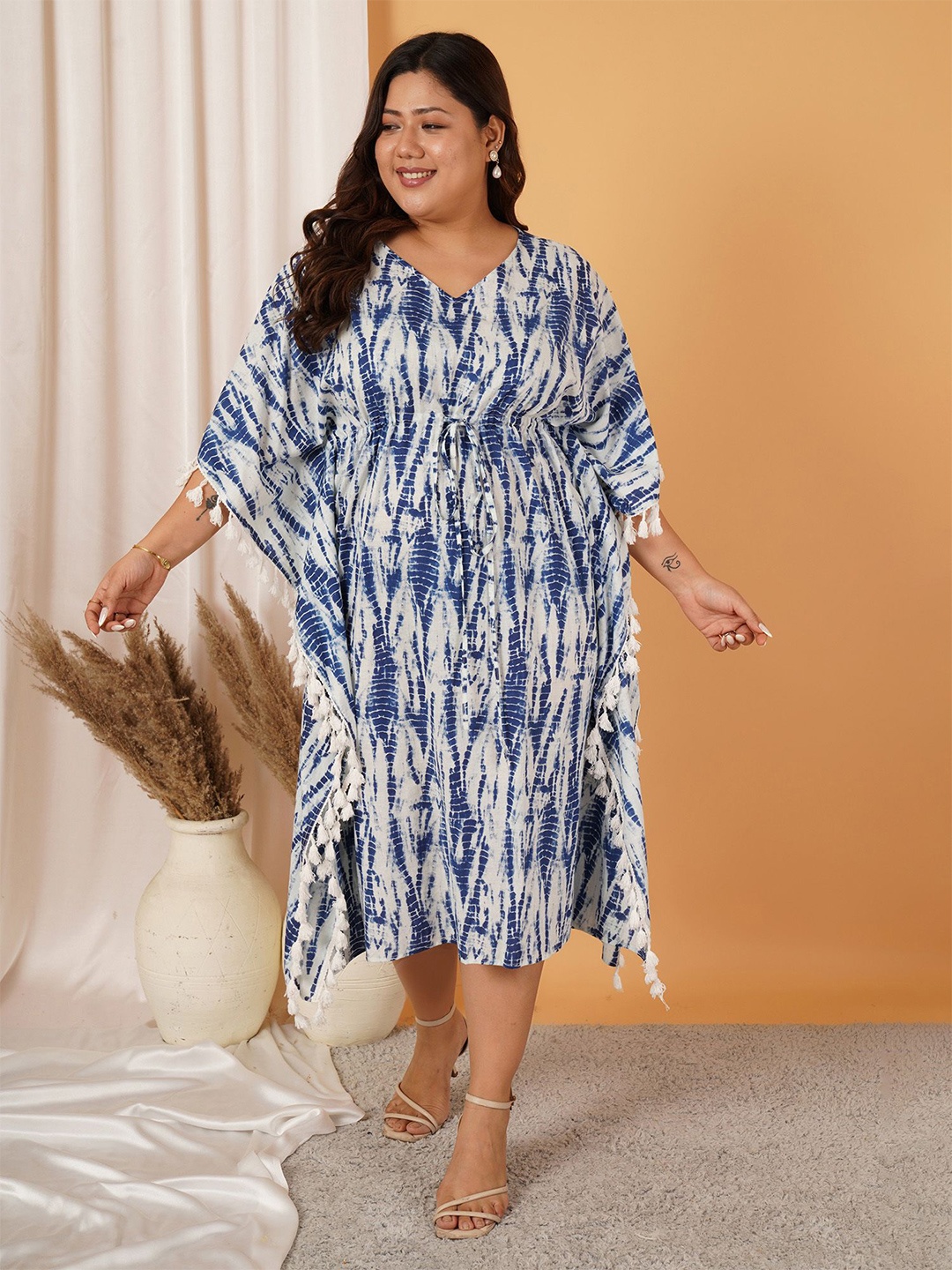 

MOOBA Tie and Dye Print Kimono Sleeve Fit & Flare Dress, Blue