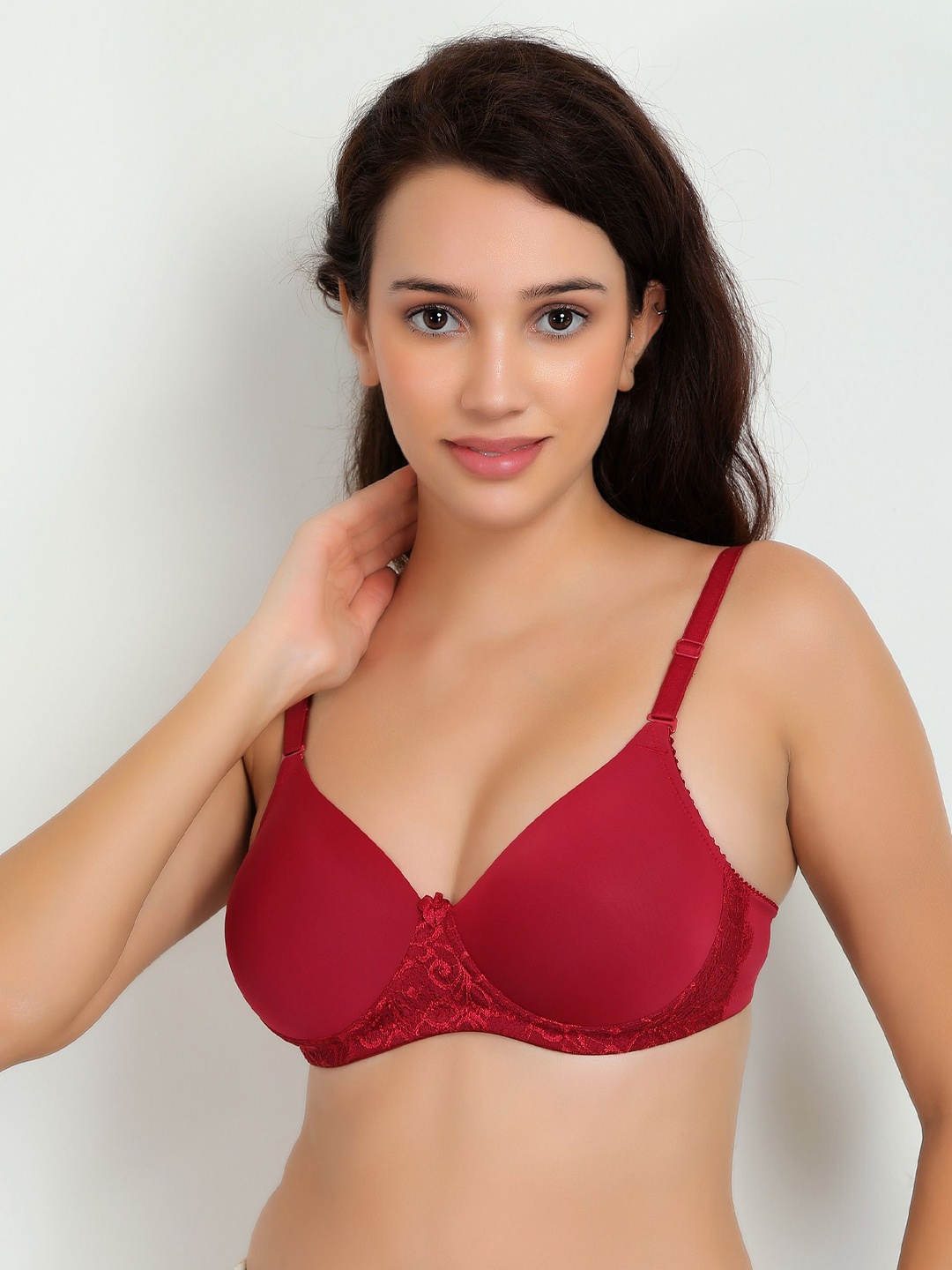 

DressBerry Women Full Coverage Lightly Padded T-shirt Bra, Maroon