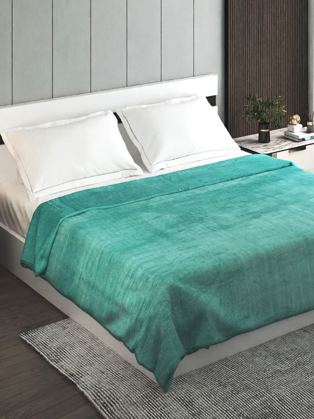 

Home Centre Archer Green 150 GSM Mild Winter Double Bed Blanket