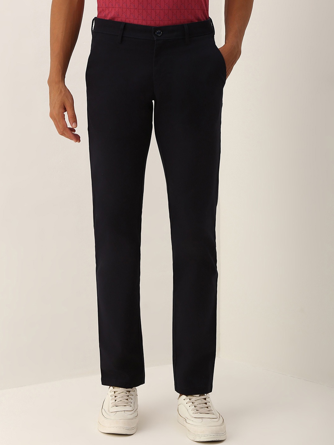 

Allen Solly Men Slim Fit Trousers, Black