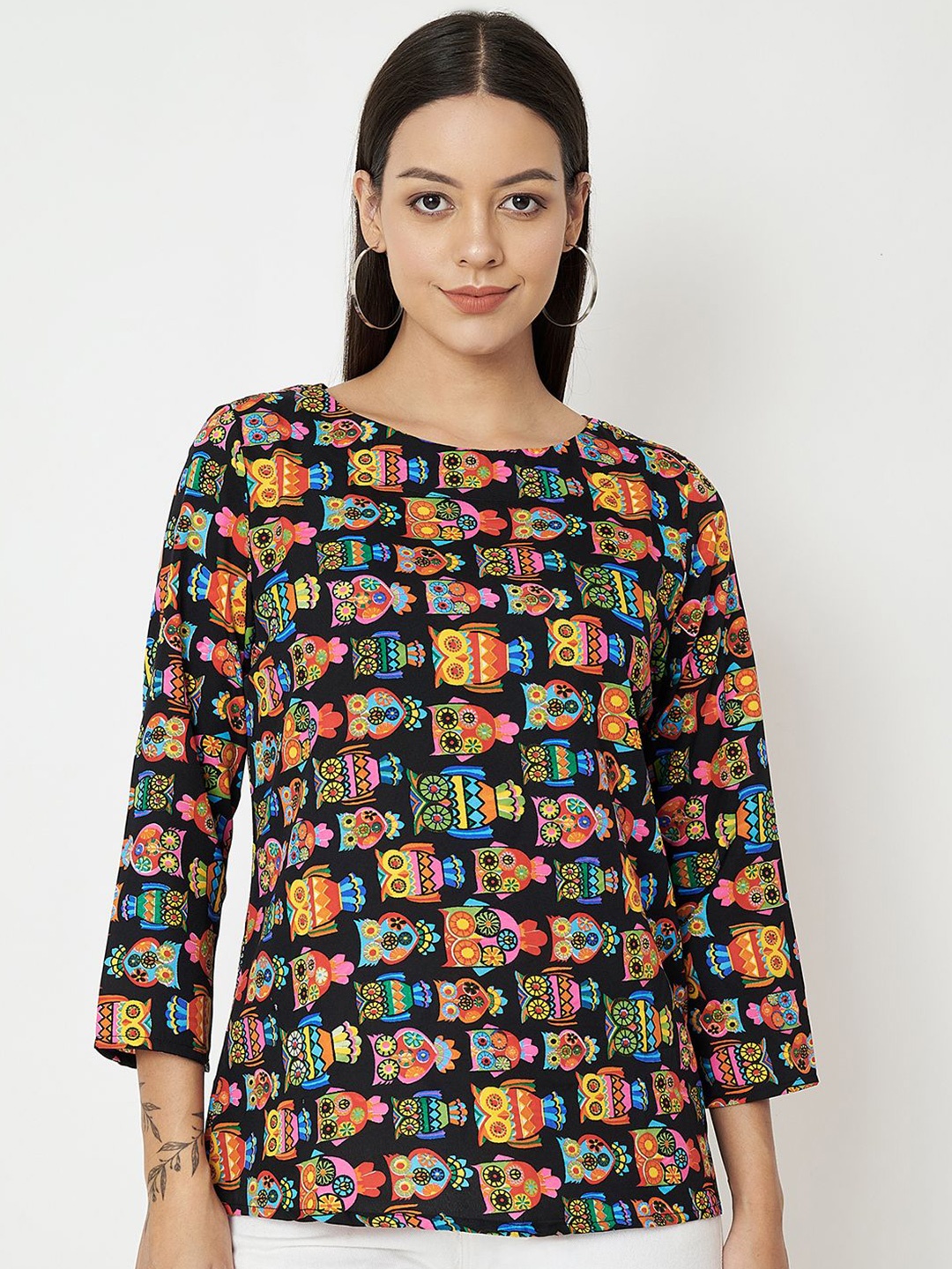 

BRINNS Women Graphic Printed Round Neck Top, Navy blue