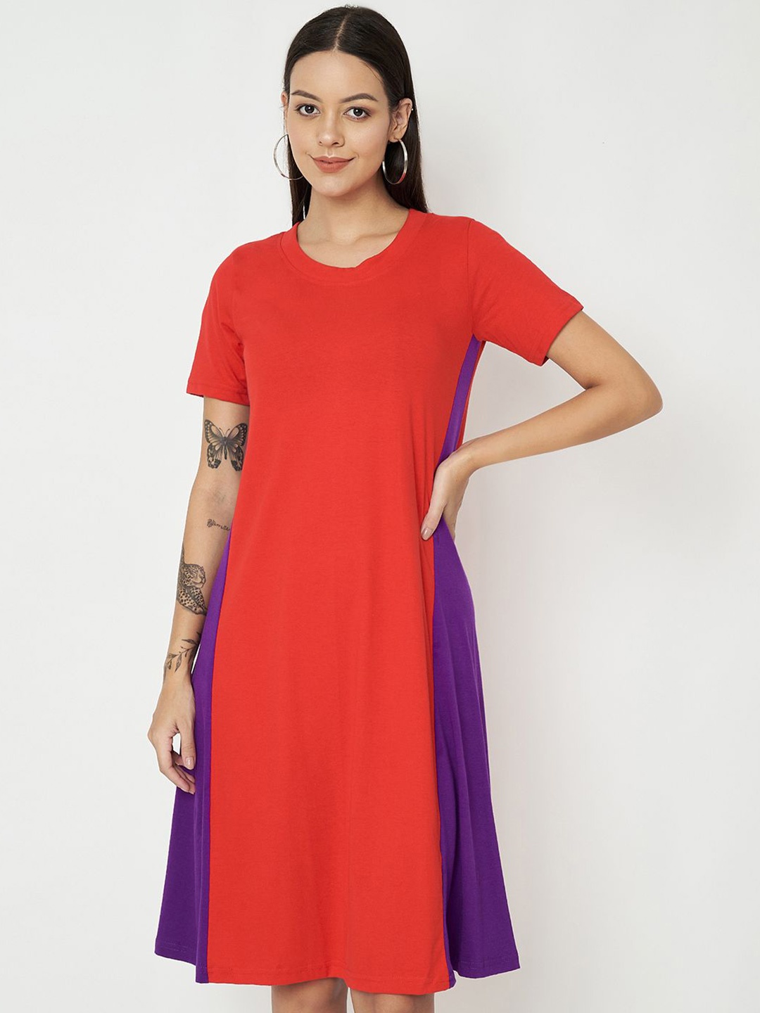 

BRINNS cotton Round Neck Colourblocked straight hem A-Line Dress, Red