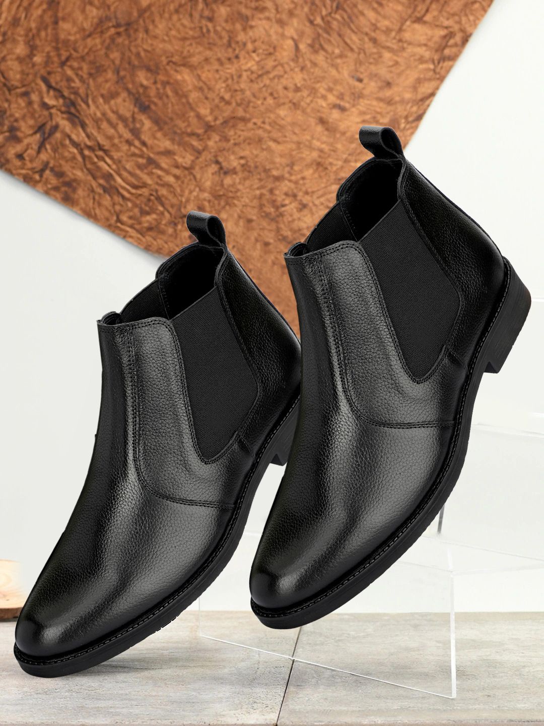 

Varito Men Leather Mid-Top Slip-On Chelsea Boots, Black