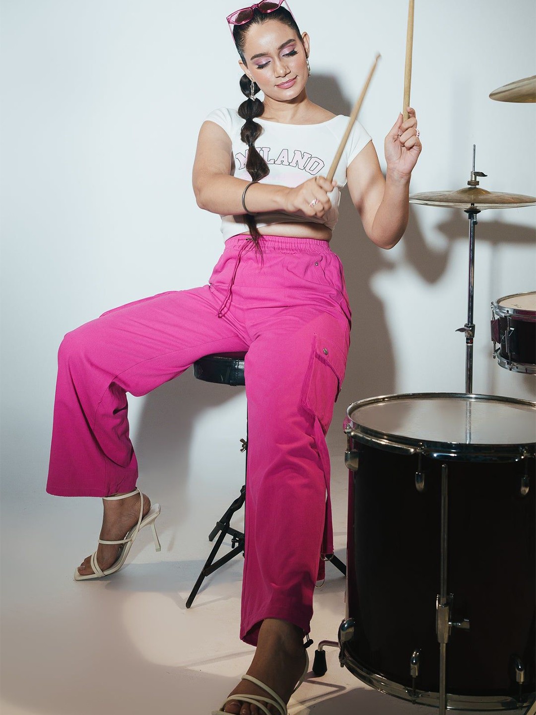 

FREAKINS Women Straight Fit High-Rise Cotton Cargo Trousers, Pink