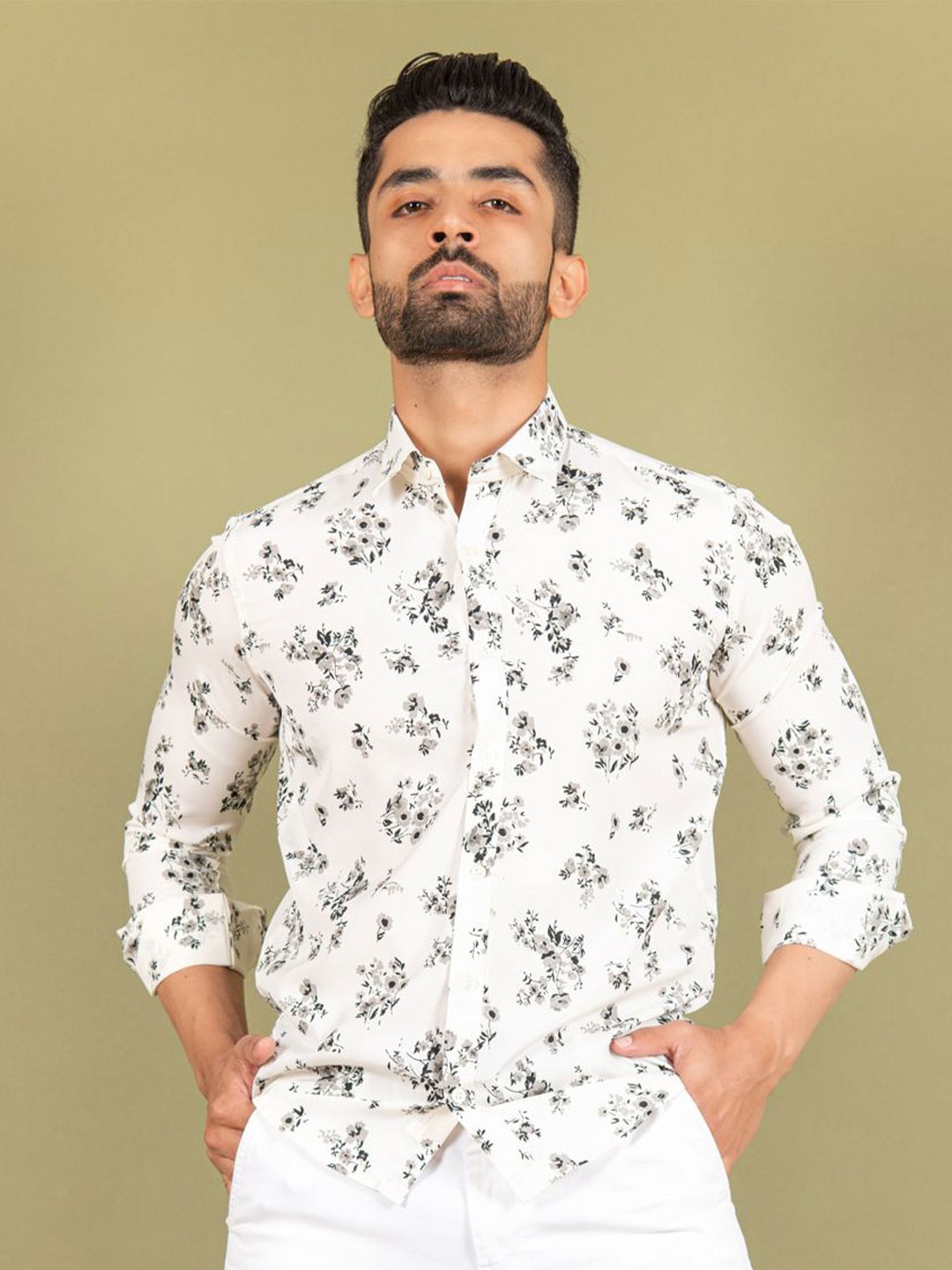 

Tistabene Men Standard Spread Collar Floral Printed Crepe Casual Shirt, Off white
