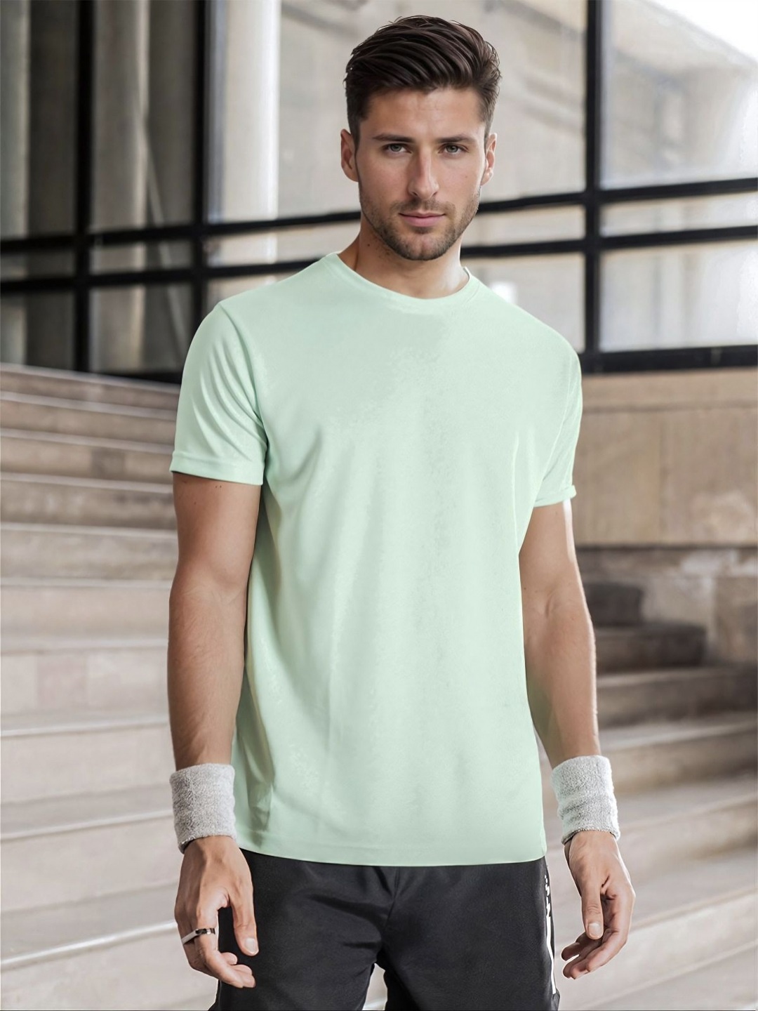 

Fit Monkey Men Dri-FIT Solid Round Neck T-Shirt, Green