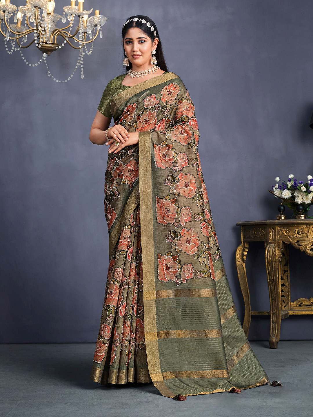 

Nimayaa Floral Zari Silk Blend Saree, Green
