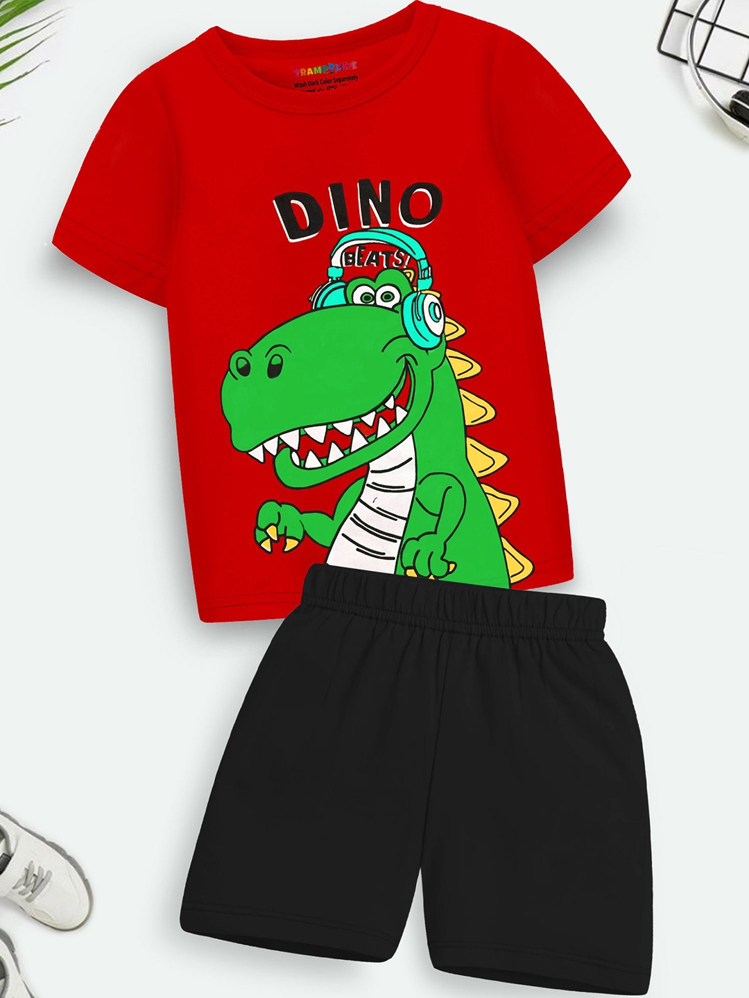 

YK X Trampoline Kids Printed T-shirt with Shorts, Red