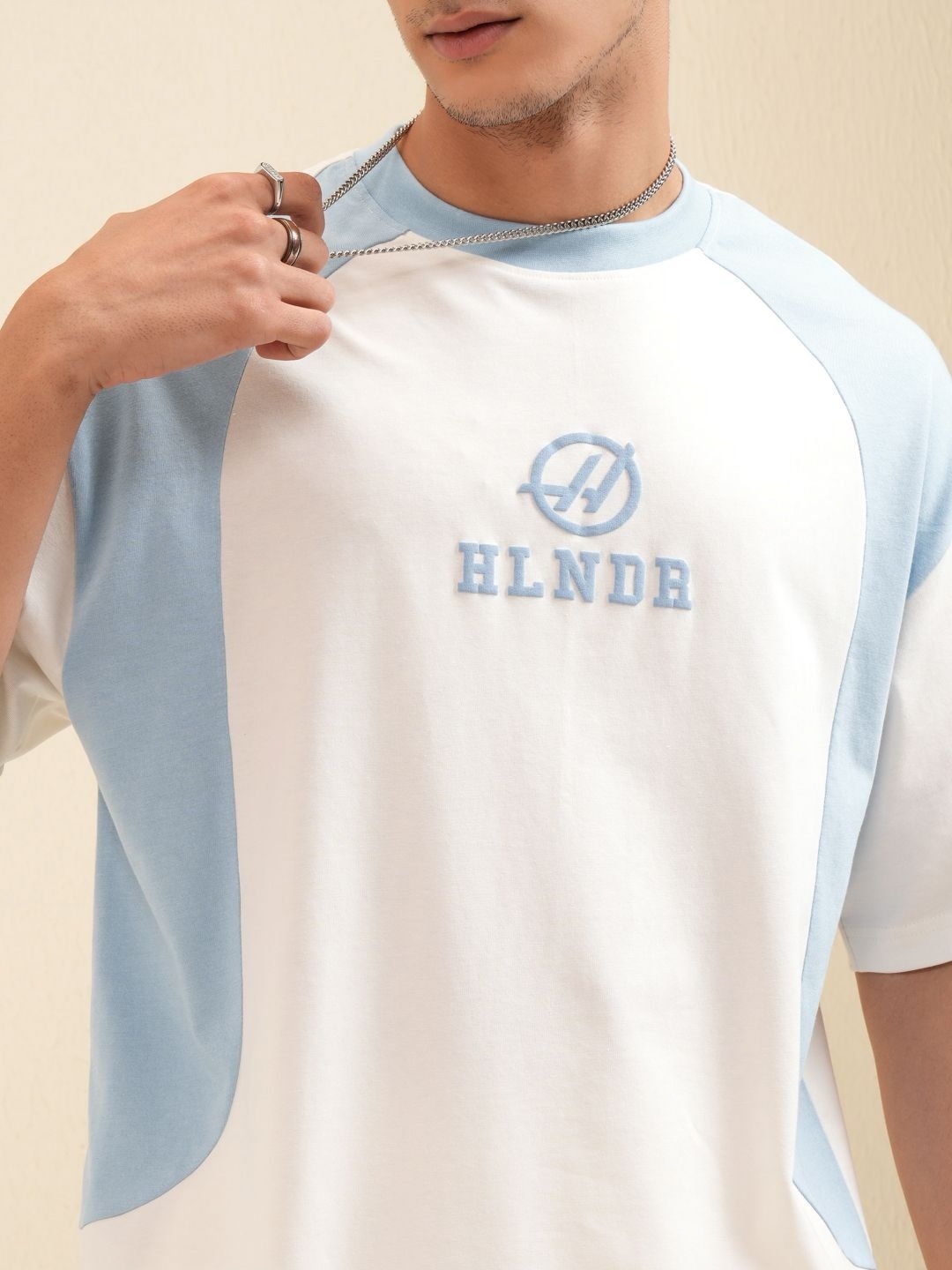 

HIGHLANDER Men Solid Round Neck Cotton Oversized T-Shirt, Off white