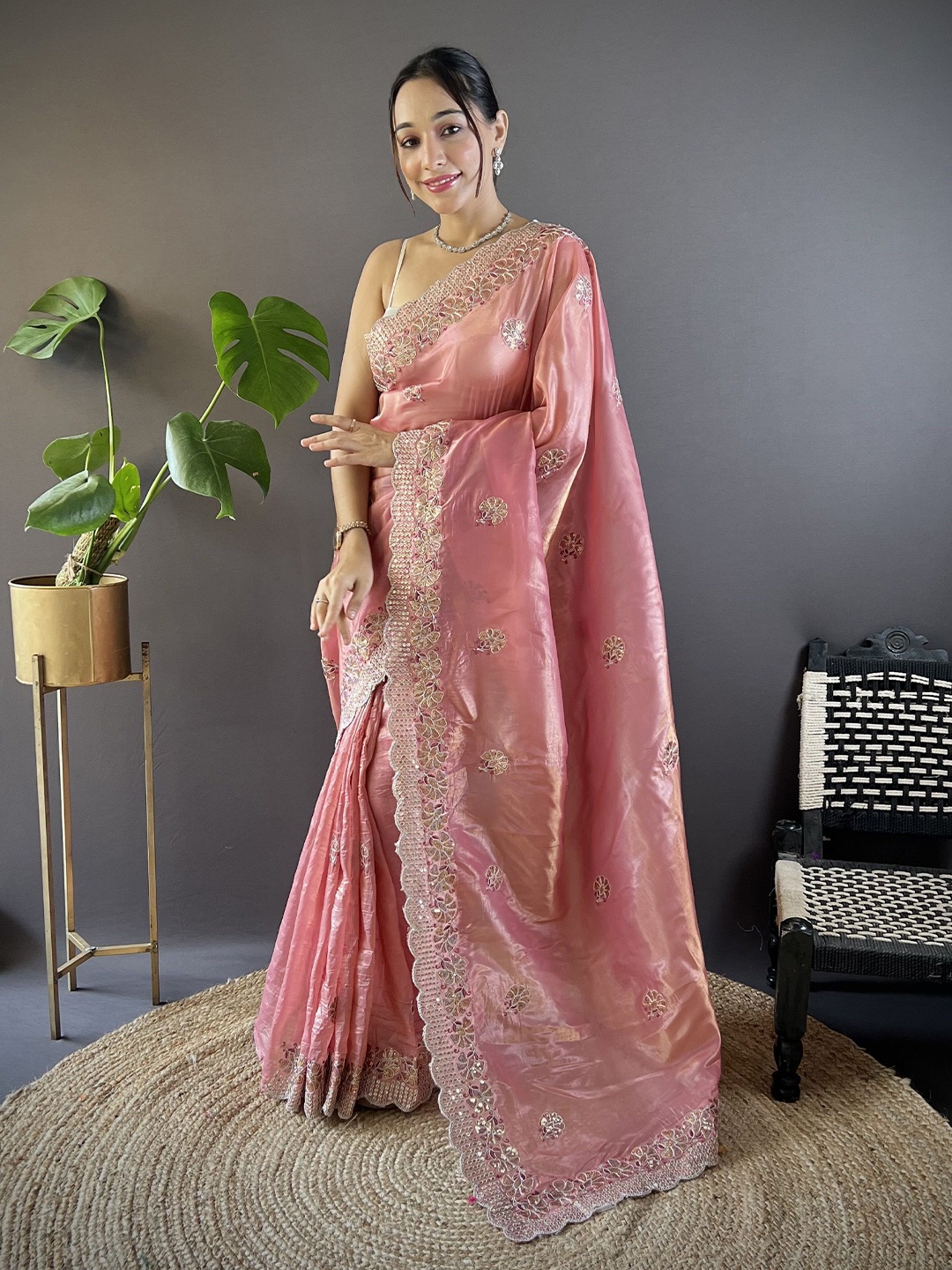 

Munir Women Embellished Embroidered Saree, Peach