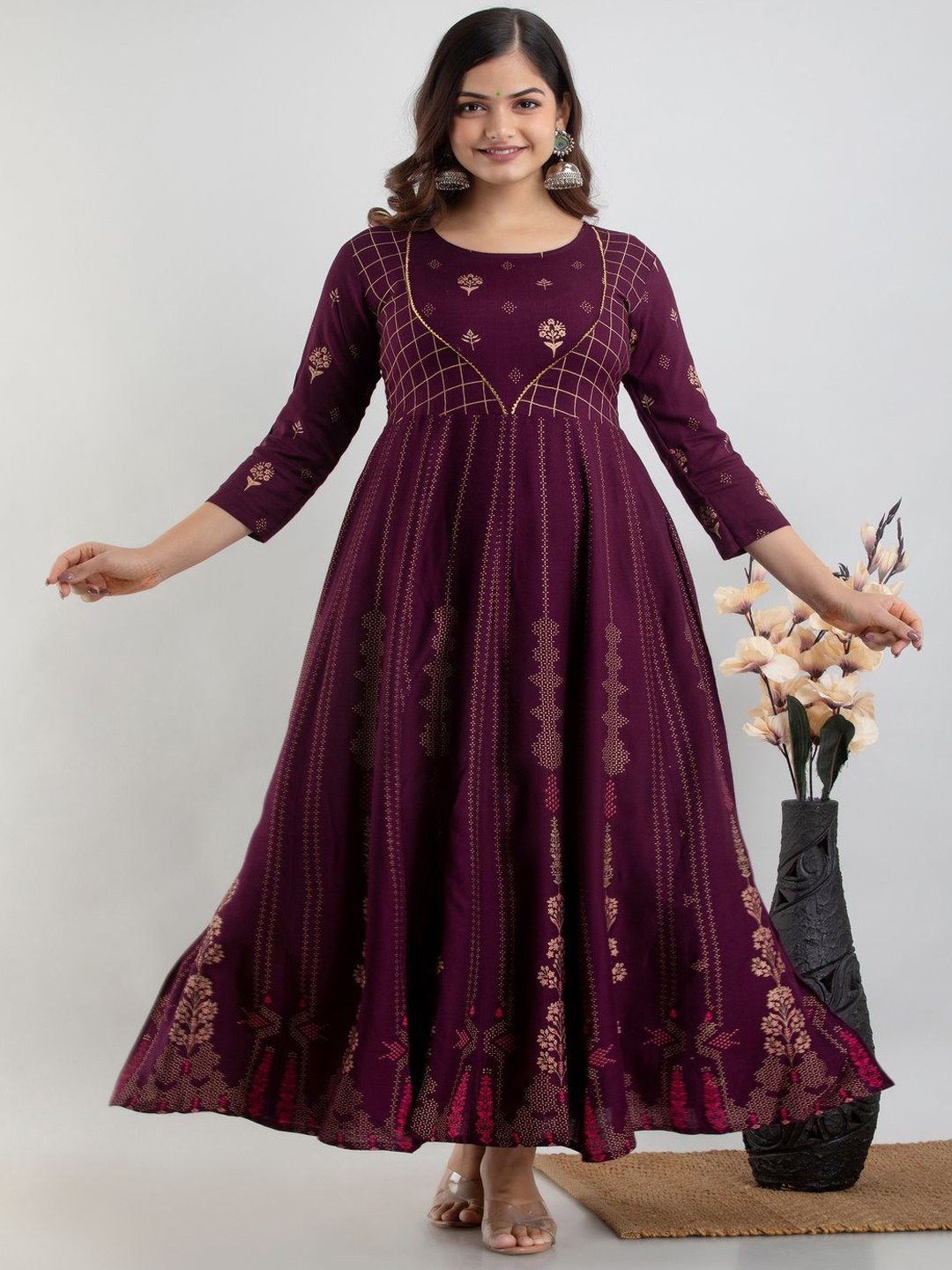 

Jaipurite Ethnic Motifs Printed Gotta Patti Anarkali Kurta, Purple