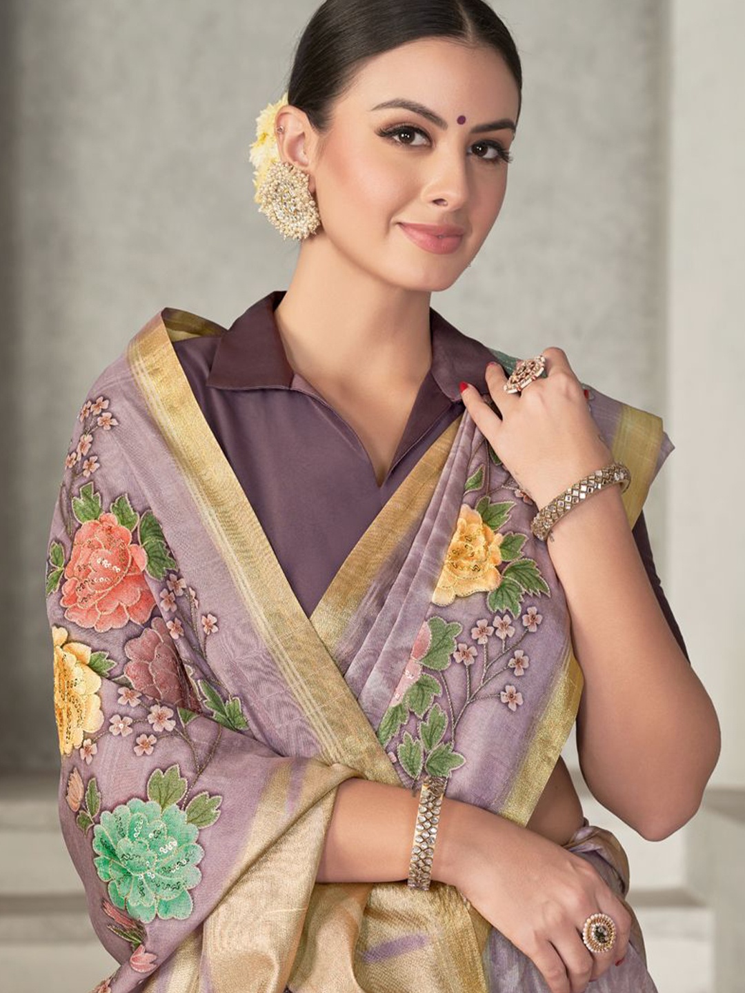 

Nimayaa Floral Printed Sequinned Zari Tussar Saree, Lavender