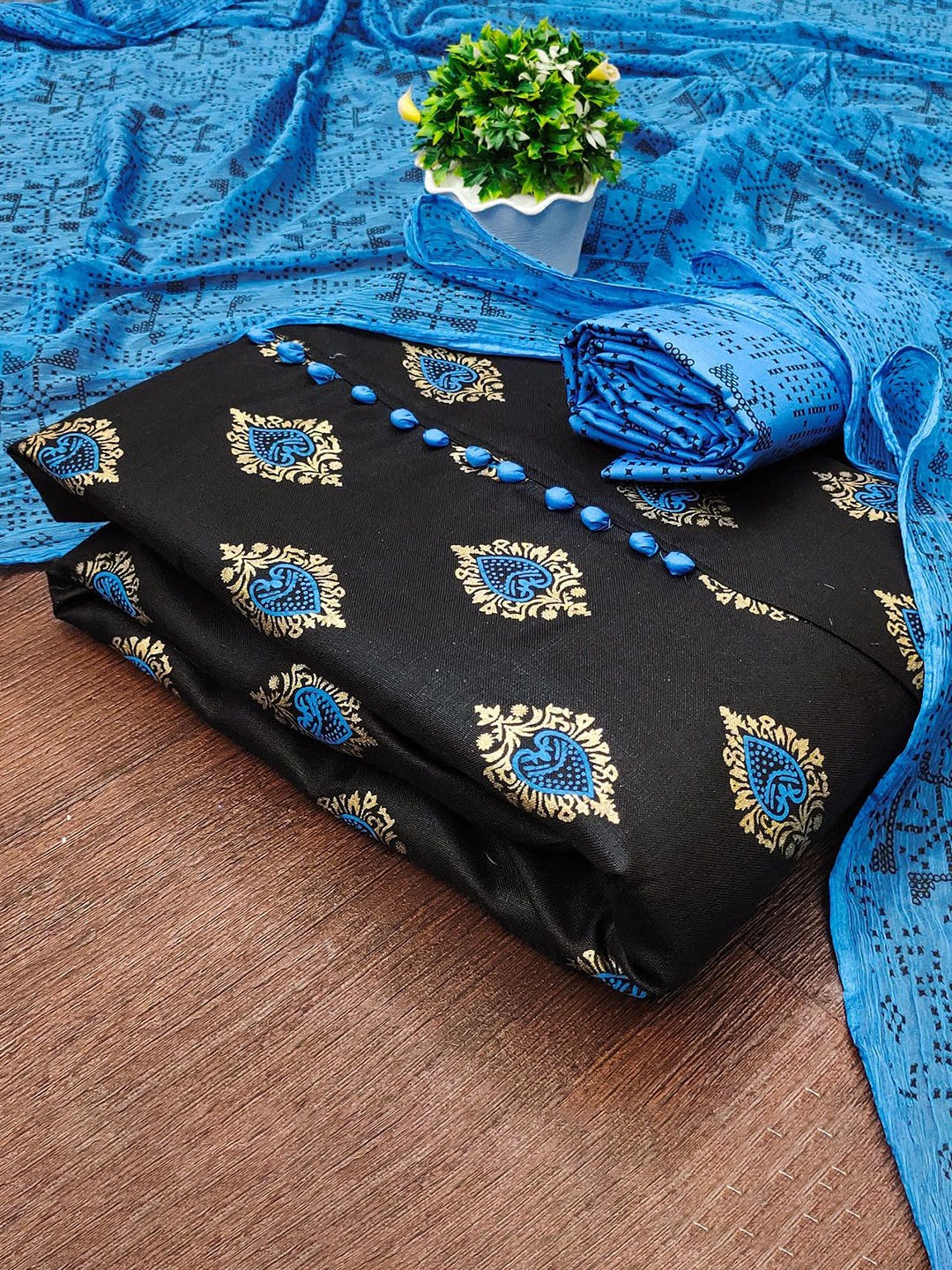 

APNISHA Floral Embellished Unstitched Dress Material, Blue