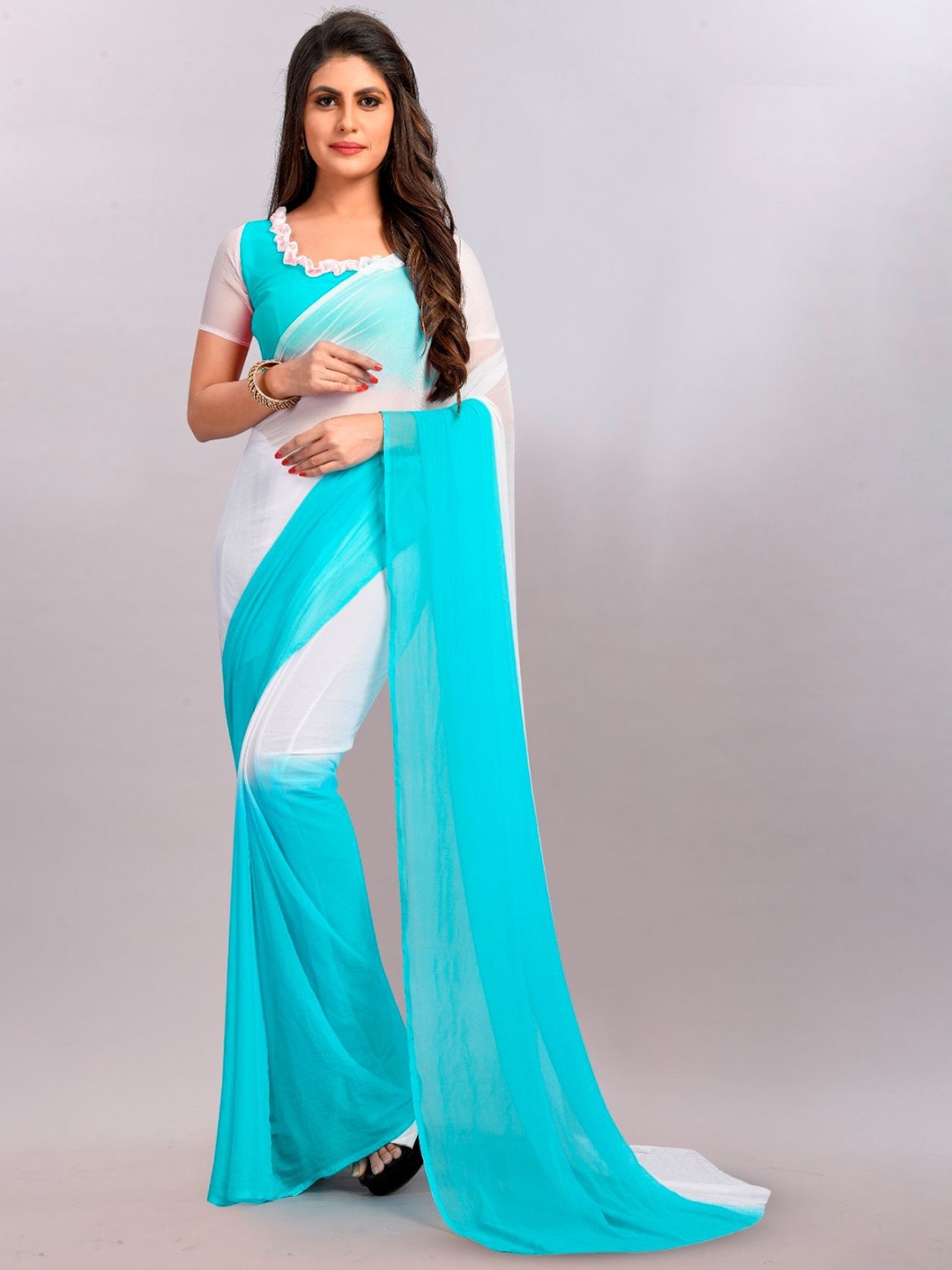 

Aika Printed Leheriya Pure Chiffon Saree, Turquoise blue