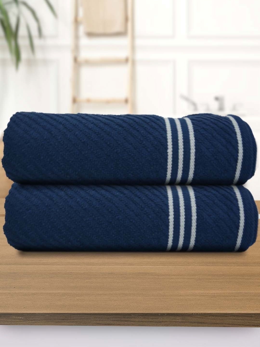 

Aura Blue 2 Cotton 400 GSM Bath Towel