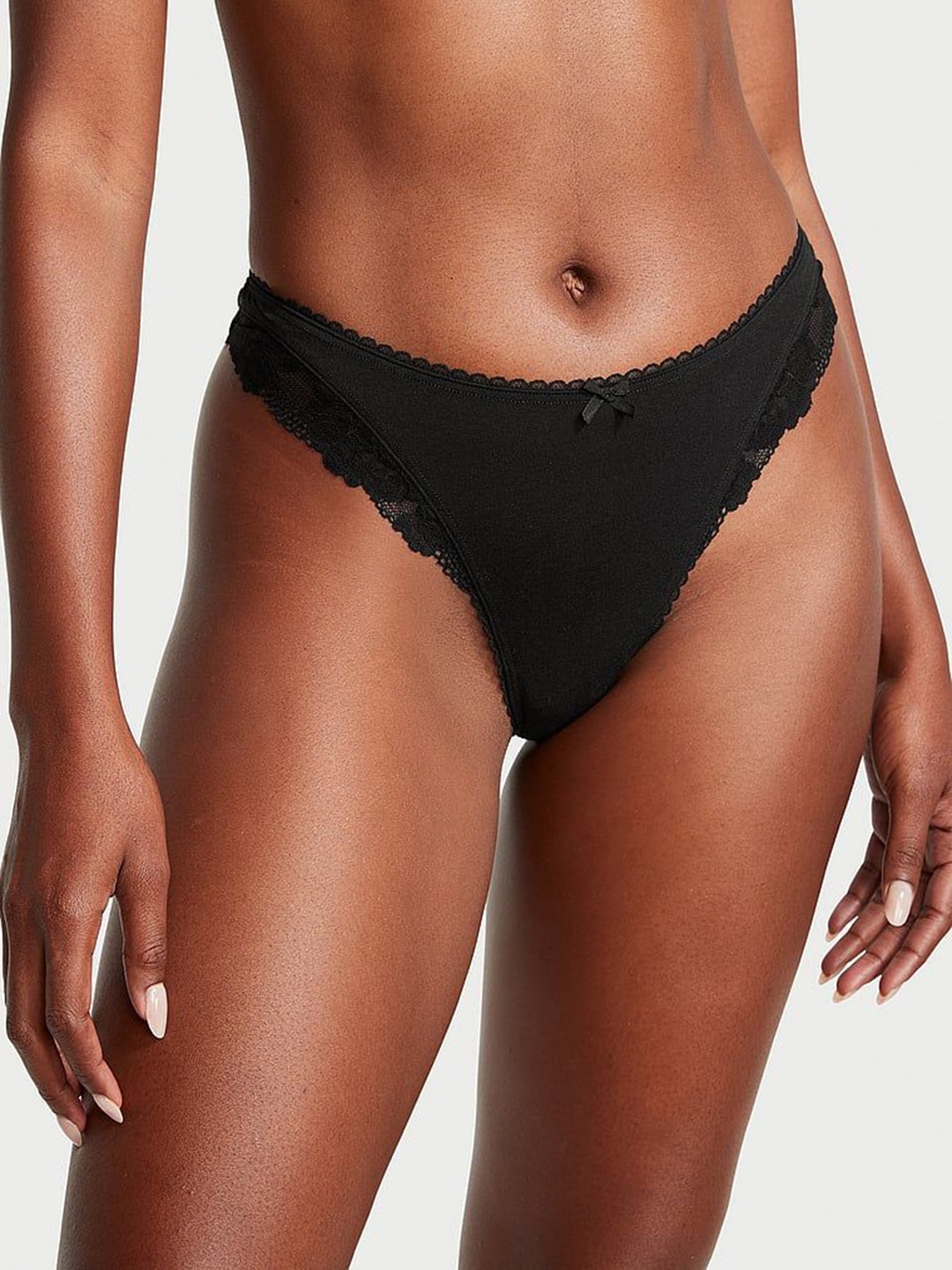 

Victoria's Secret Women Lace-Trim Thong Briefs, Black