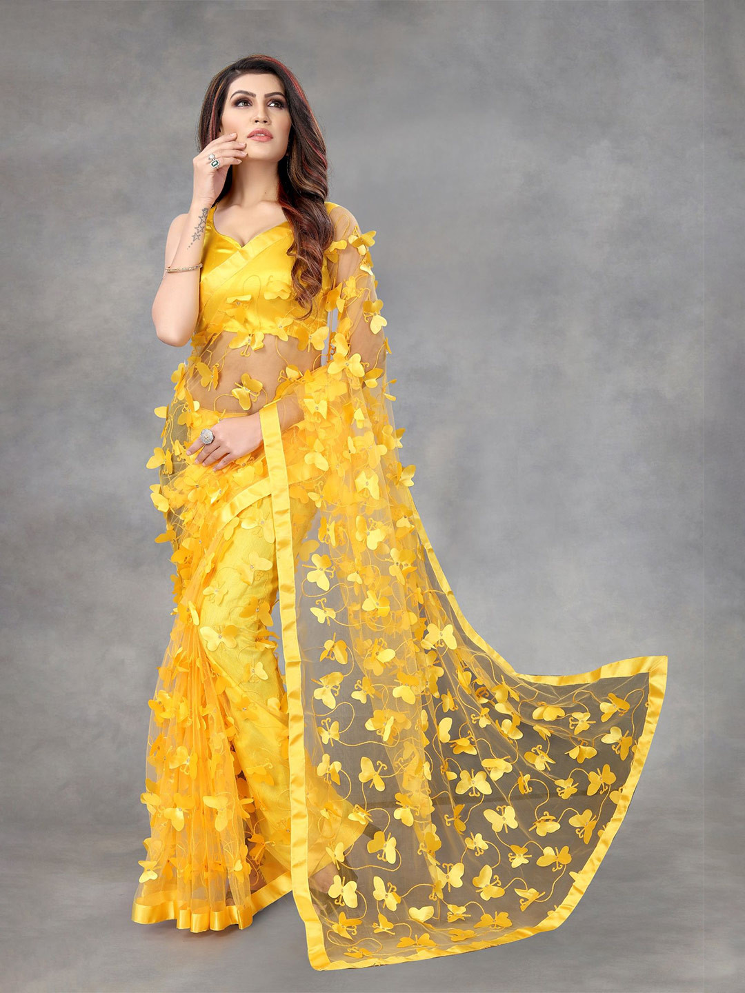 

Aika Women Embellished Sequinned Net Saree, Yellow