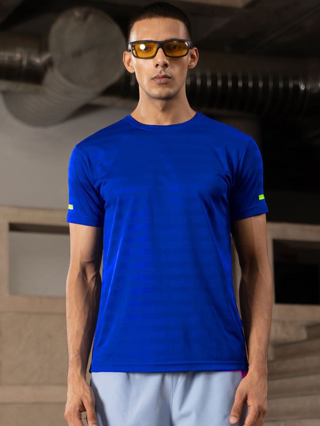 

Fit Monkey Men Dri-FIT Solid Round Neck T-Shirt, Blue