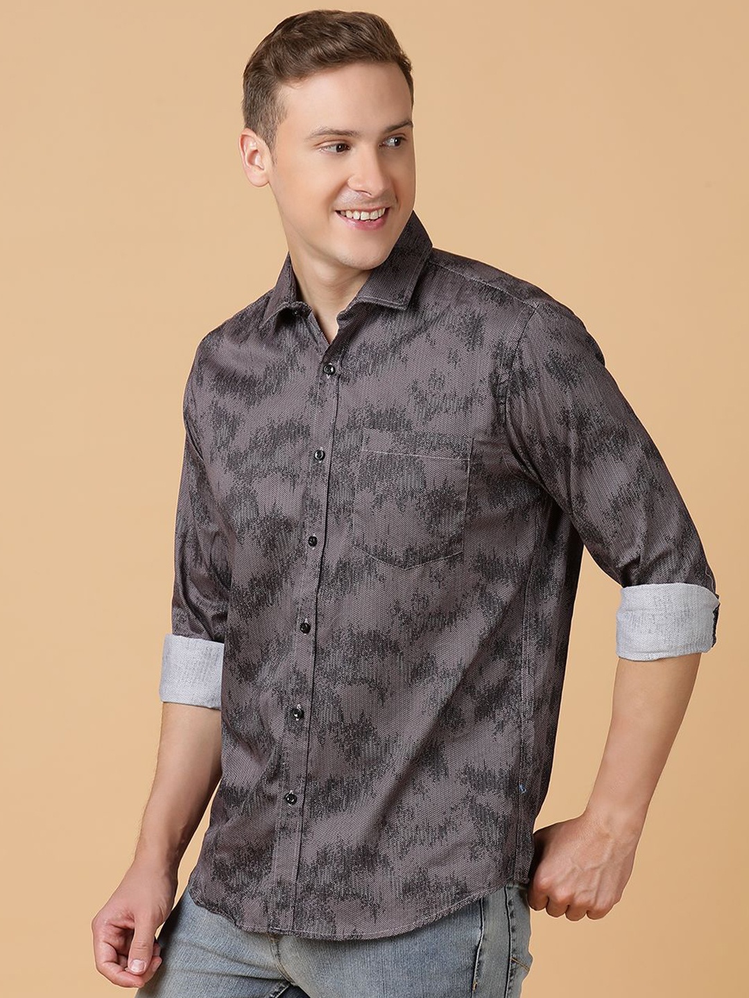 

TABARD Men Spread Collar Abstract Printed Cotton Casual Shirt, Grey