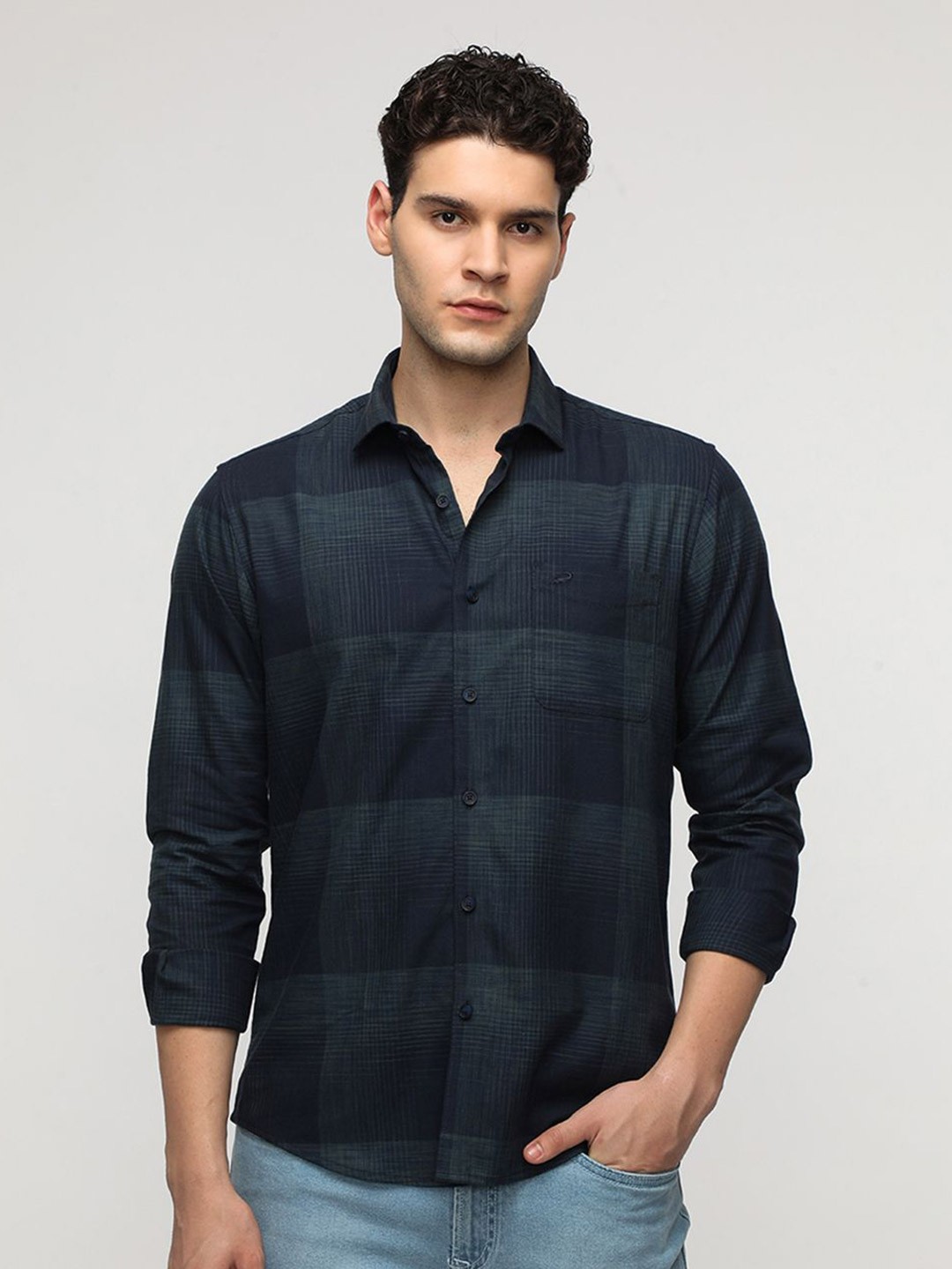 

Crocodile Men Comfort Spread Collar Tartan Checked Cotton Casual Shirt, Navy blue