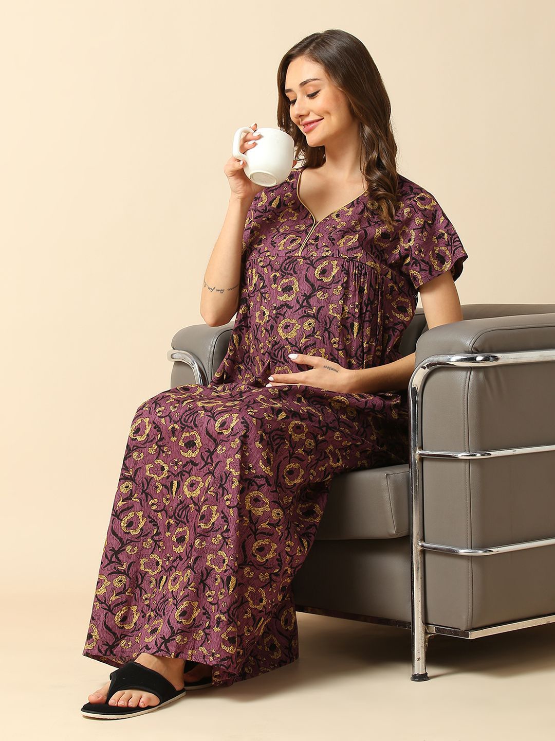 

MomToBe Women Floral Printed Maxi Nightdress, Maroon