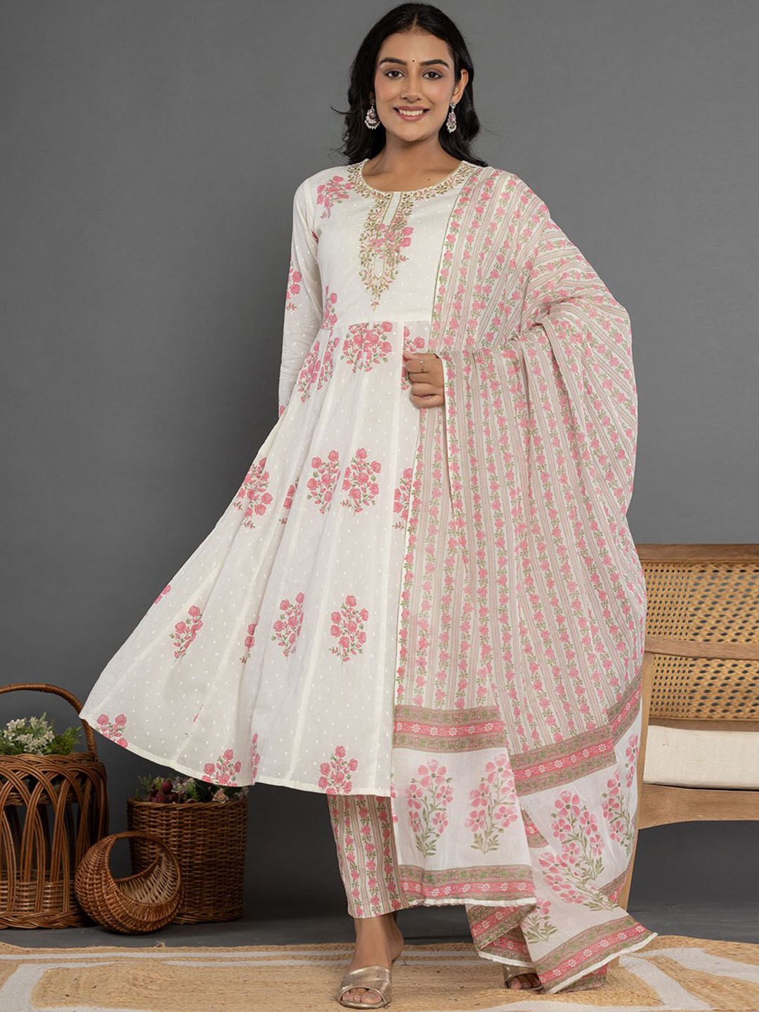 

Yufta Floral Printed Pure Cotton Anarkali Kurta & Trousers With Dupatta, White