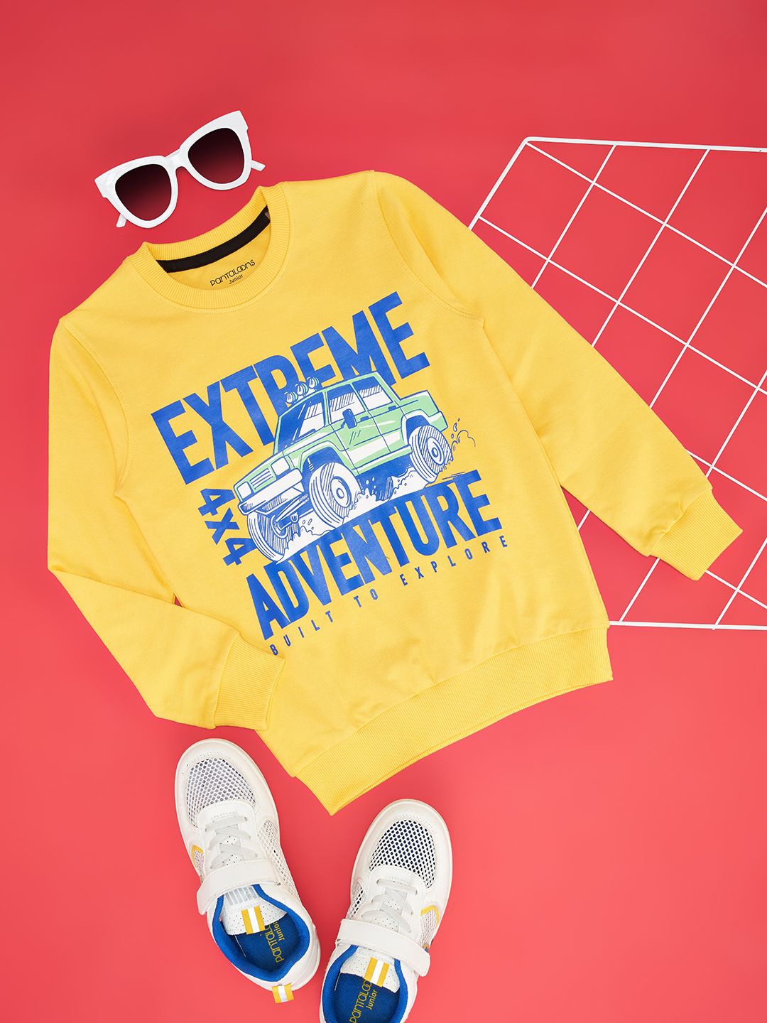 

Pantaloons Junior Boys Typography Printed Pure Cotton Sweatshirt, Yellow