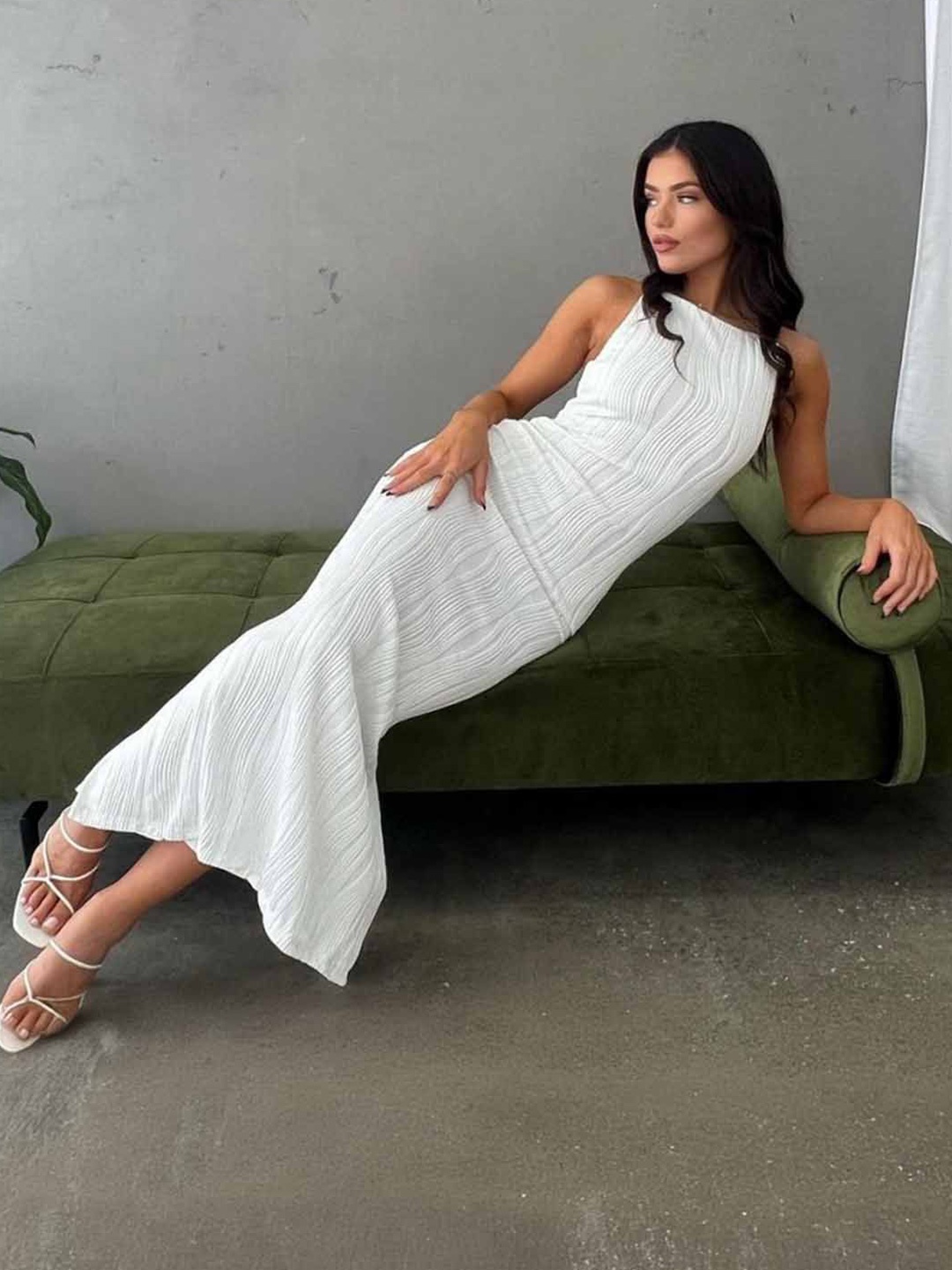 

StyleCast Self design Bodycon Midi Dress, White