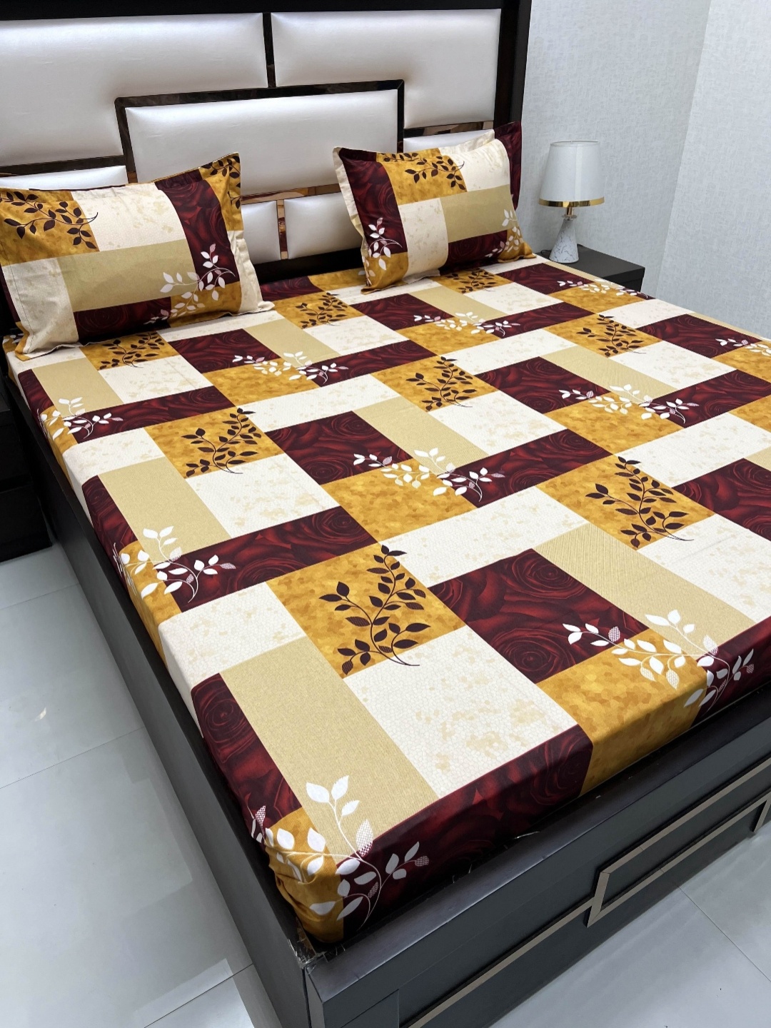 

Pure Decor Cotton Queen Size Double Bed Bedsheet With 2 Pillow Covers 2.28m X 2.54m, Yellow