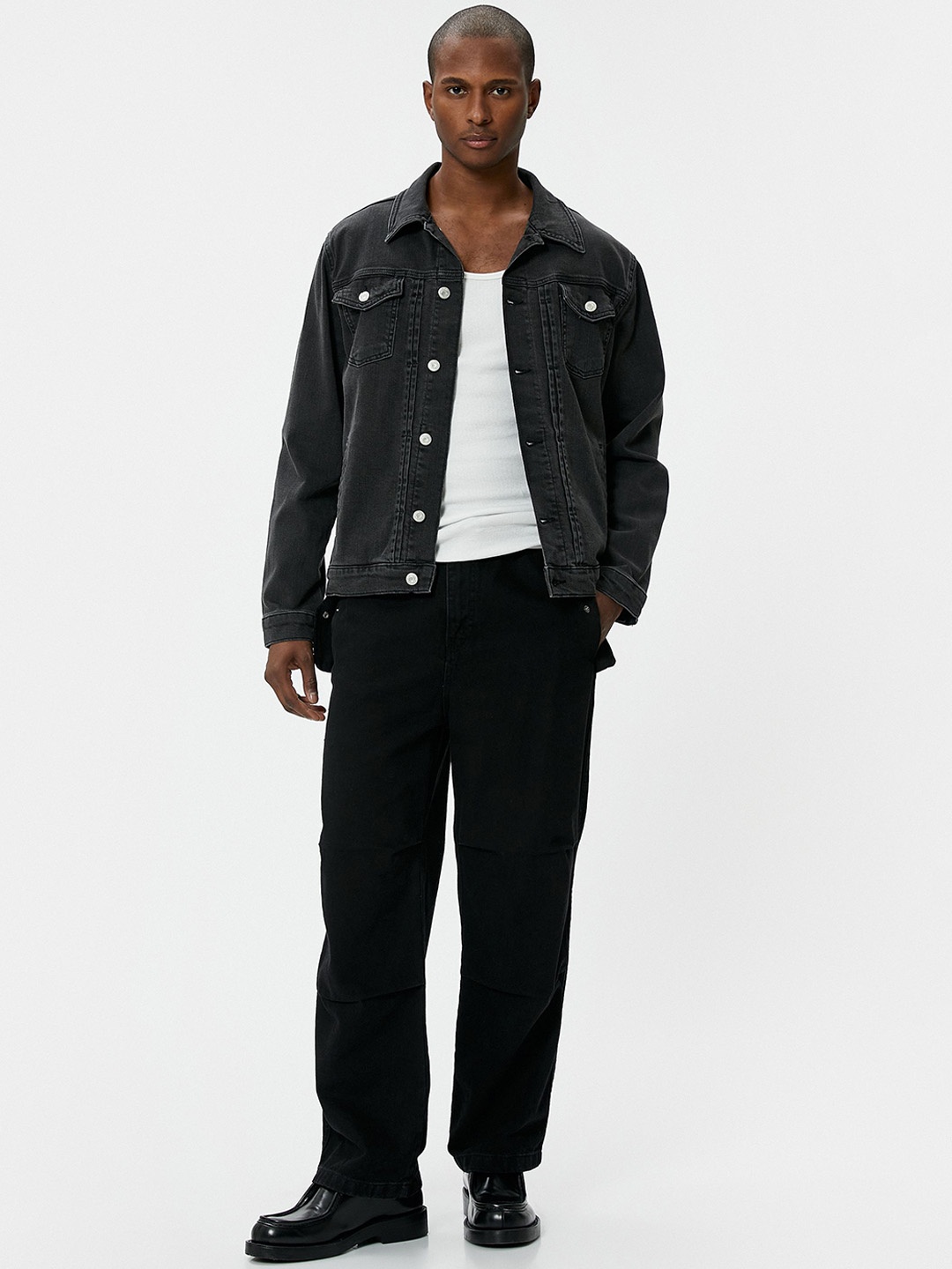 

Koton Men Colourblocked Denim Jacket, Black