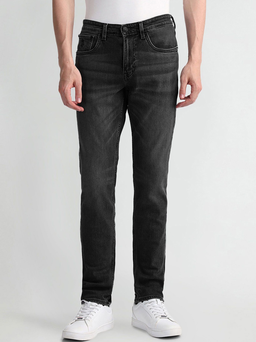 

U.S. Polo Assn. Men Prince Slim Fit Mid-Rise Heavy Fade Stretchable Jeans, Grey