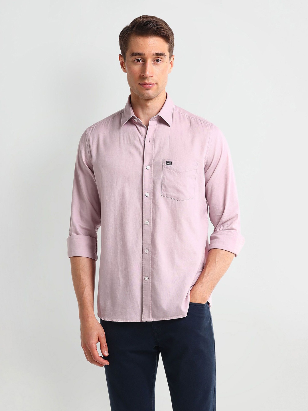 

Arrow Men Modern Spread Collar Solid Cotton Slim Fit Casual Shirt, Pink