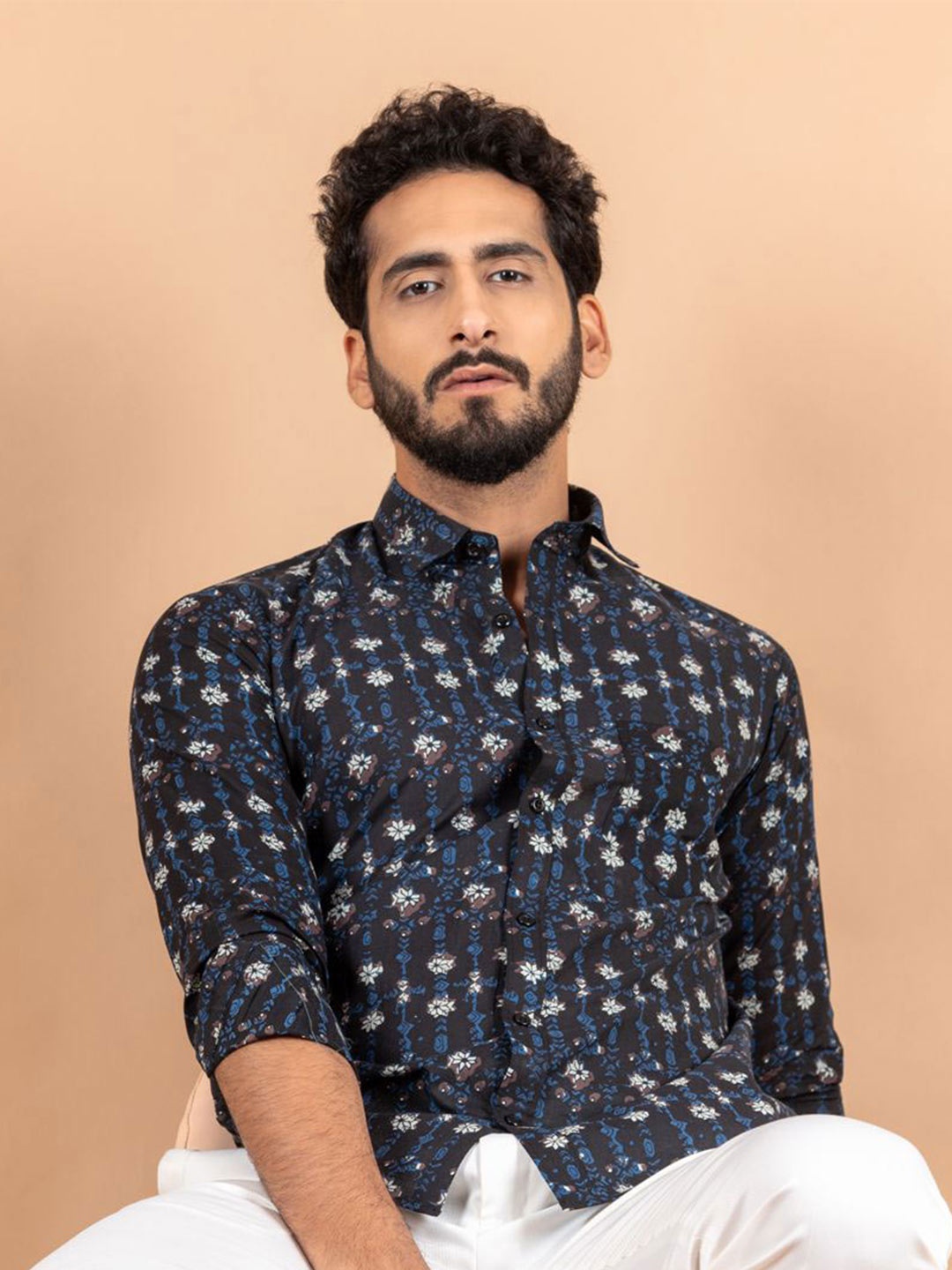 

Tistabene Men Standard Spread Collar Floral Printed Cotton Casual Shirt, Black