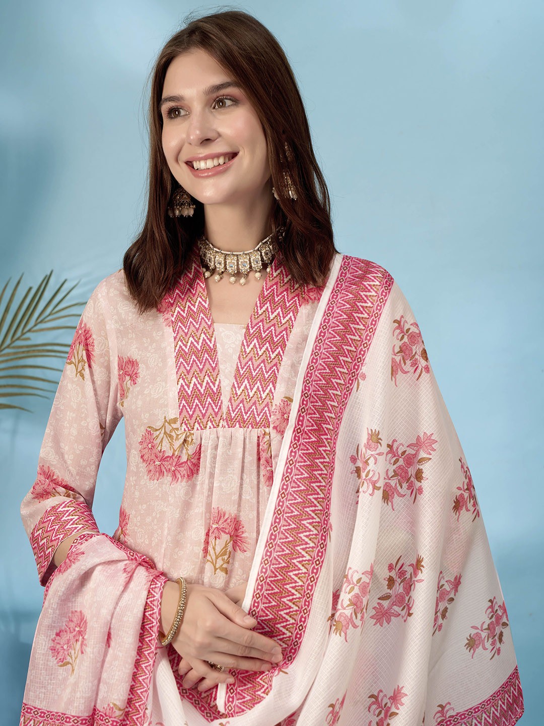 

Anouk Cream-Coloured & Pink Floral Printed V-Neck Straight Kurta with Trousers & Dupatta