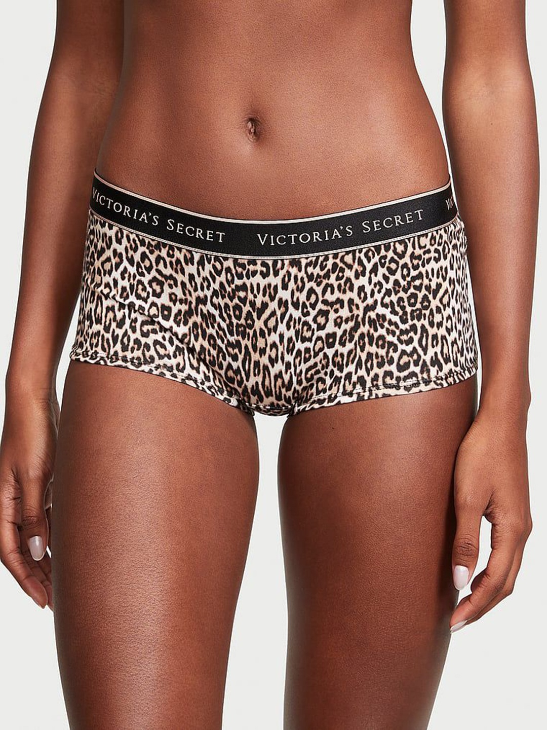 

Victoria's Secret Printed Boy Shorts Brief 1124634666CM, White