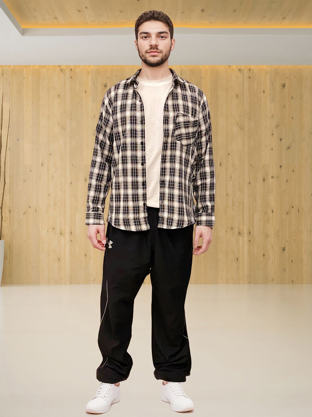 

IZF Men Spread Collar Tartan Checked Cotton Relaxed Fit Casual Shirt, Black