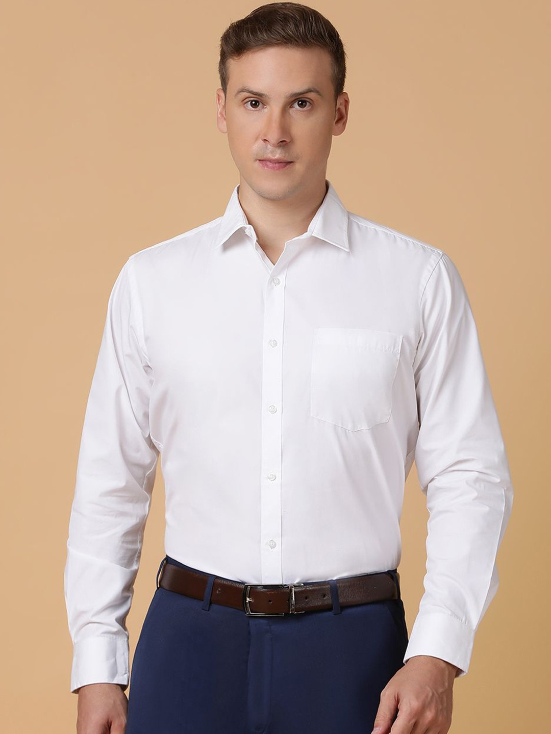 

TABARD Men Spread Collar Solid Cotton Formal Shirt, White