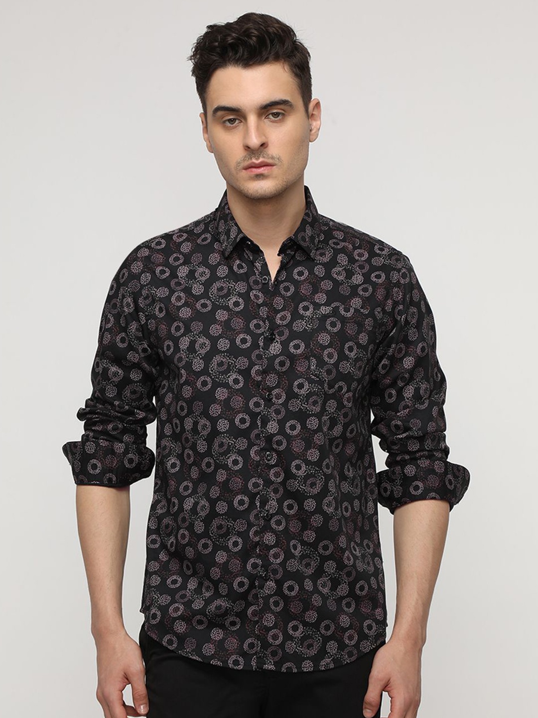 

Crocodile Comfort Geometric Printed Pure Cotton Casual Shirt, Black