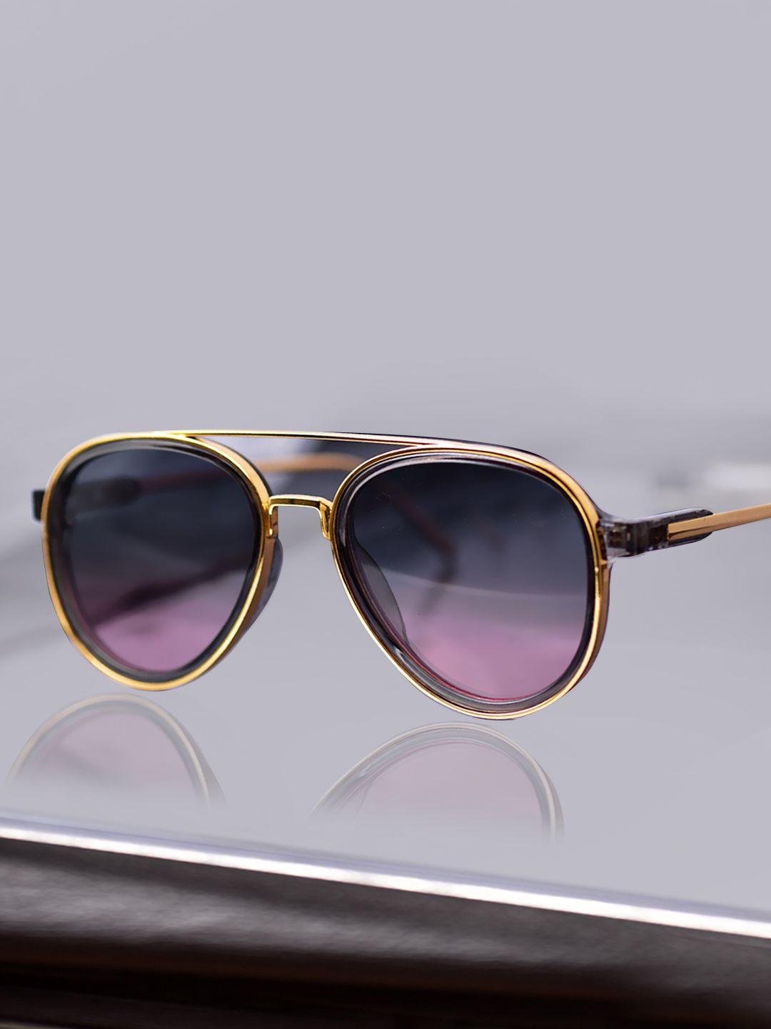 

DressBerry Women Browline Sunglasses with UV Protected Lens DBSG24-408-GD, Purple
