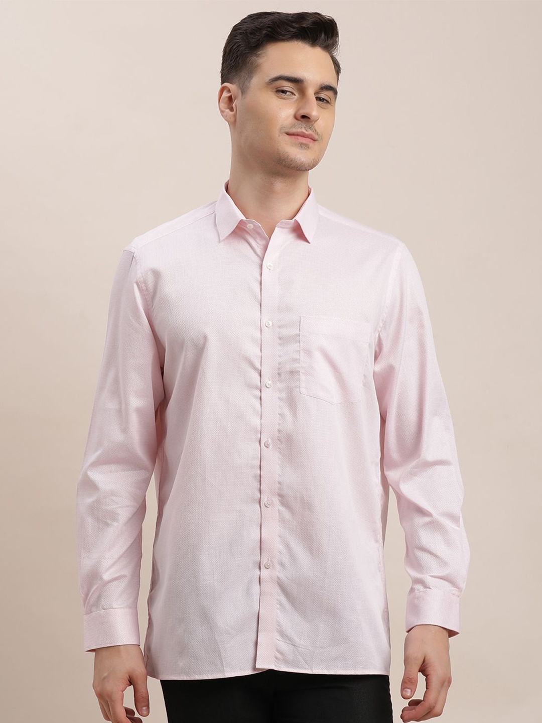 

Turtle Men Standard Spread Collar Solid Cotton Formal Shirt, Pink