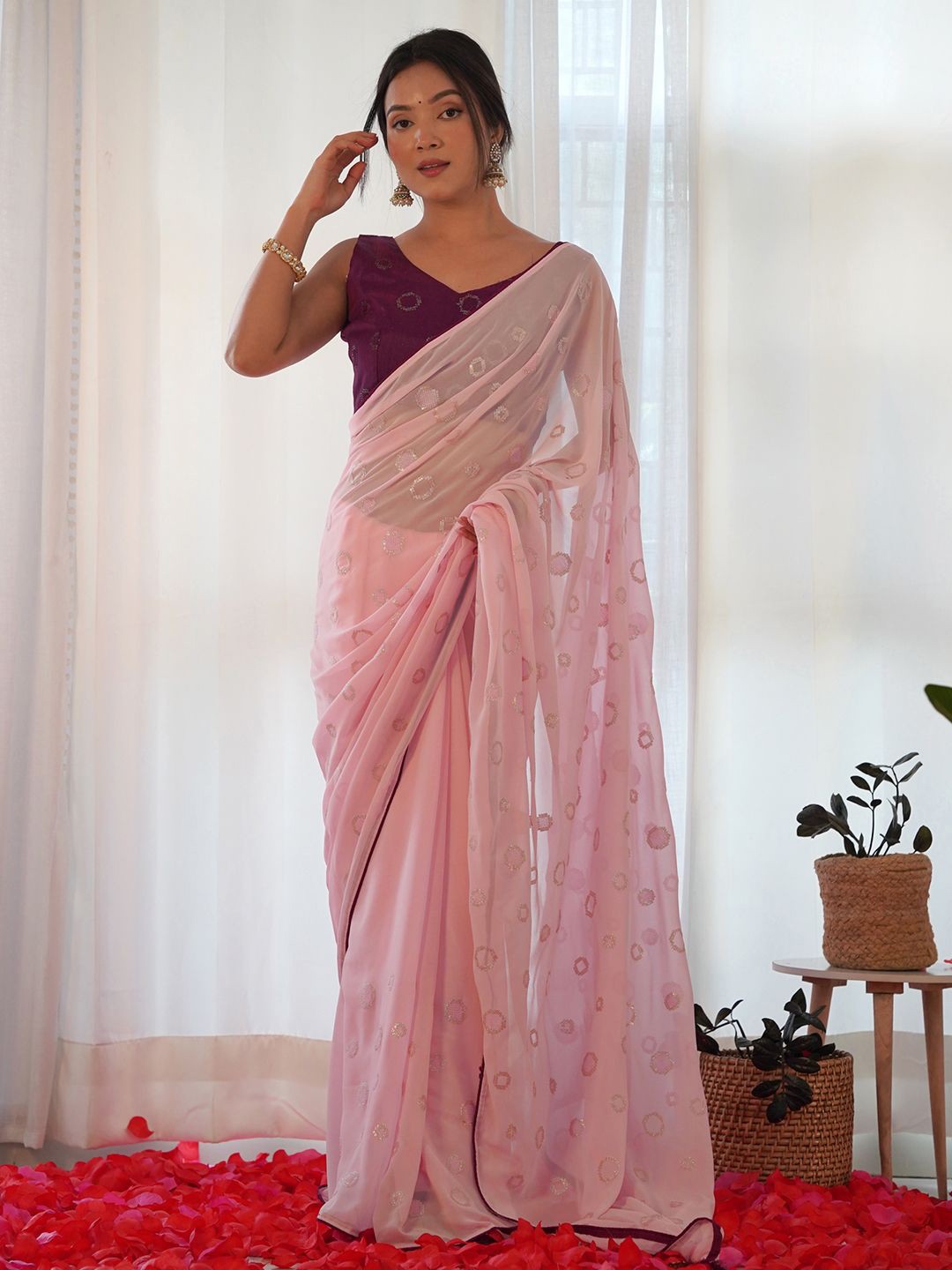 

KALINI Sequinned Embellished Saree, Pink