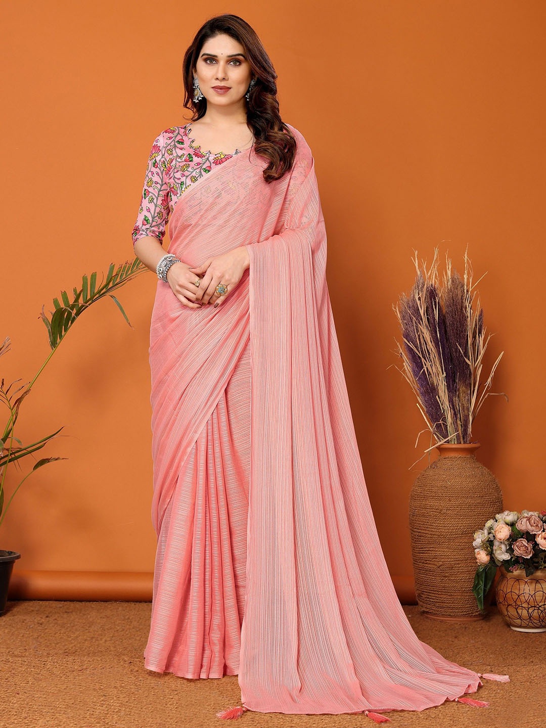 

Reeta Fashion Women Striped Saree, Peach