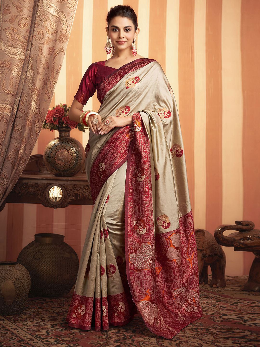 

Mitera Woven Design Zari Pure Silk Banarasi Saree, Beige
