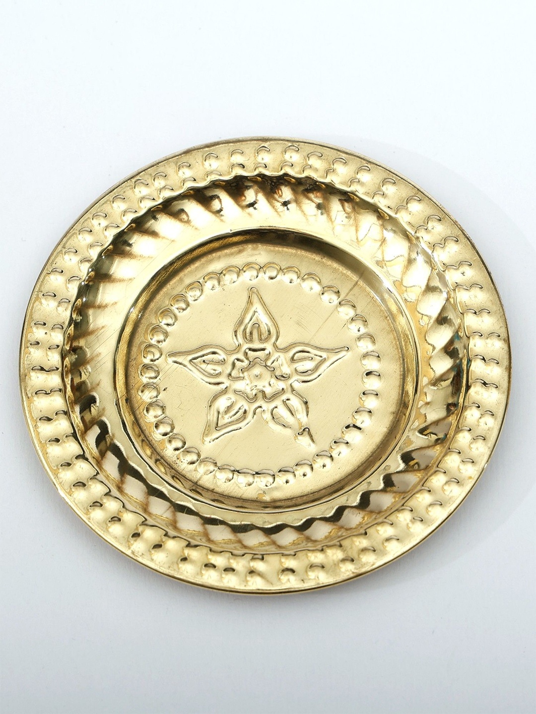 

Exotic India Brass Pooja Plate with Floral Design, Gold