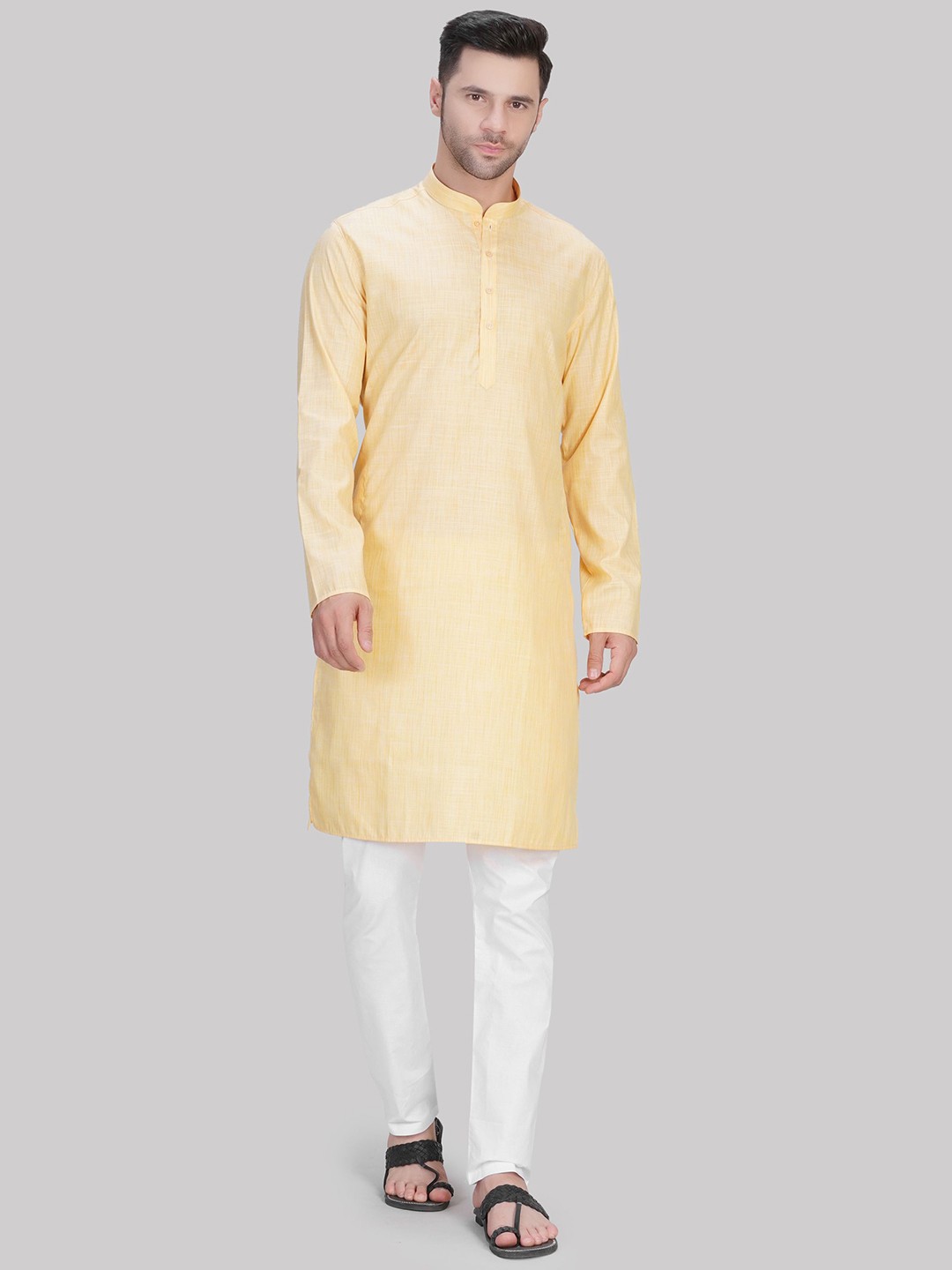 

LA'SCOOT Mandarin Collar Straight Kurta With Pyjama, Gold