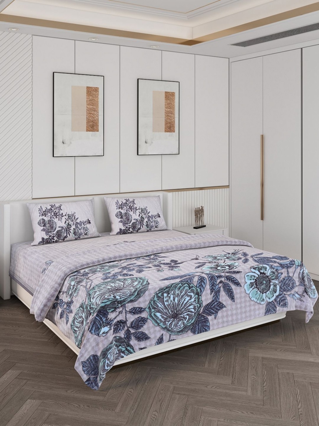 

Monte Carlo Blue 4 Pieces Floral Double Queen Bedsheet With 2 Pillow Covers & Comforter, White