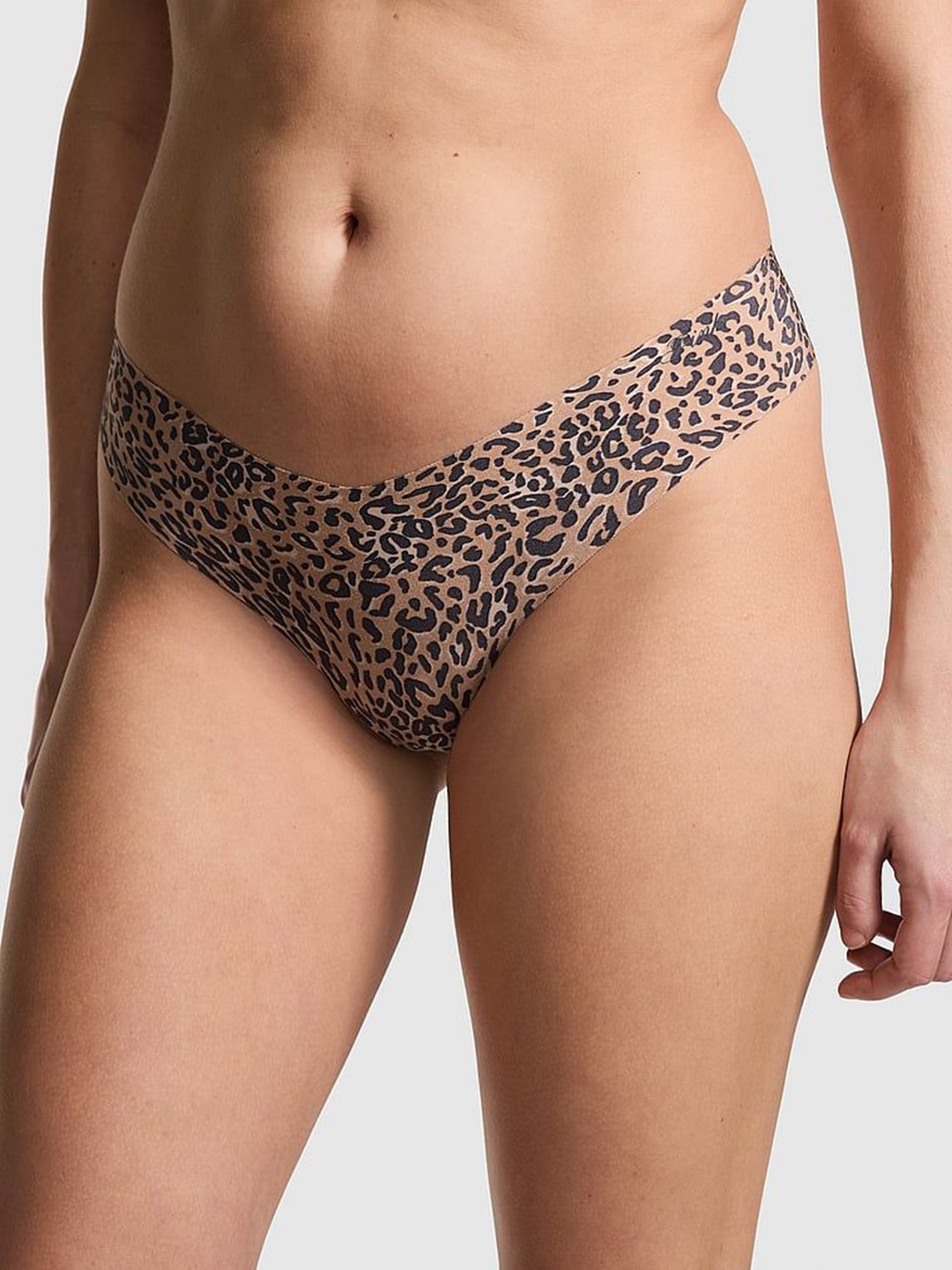 

Victoria's Secret Animal Printed Hipster Briefs 112467206AYC, Brown